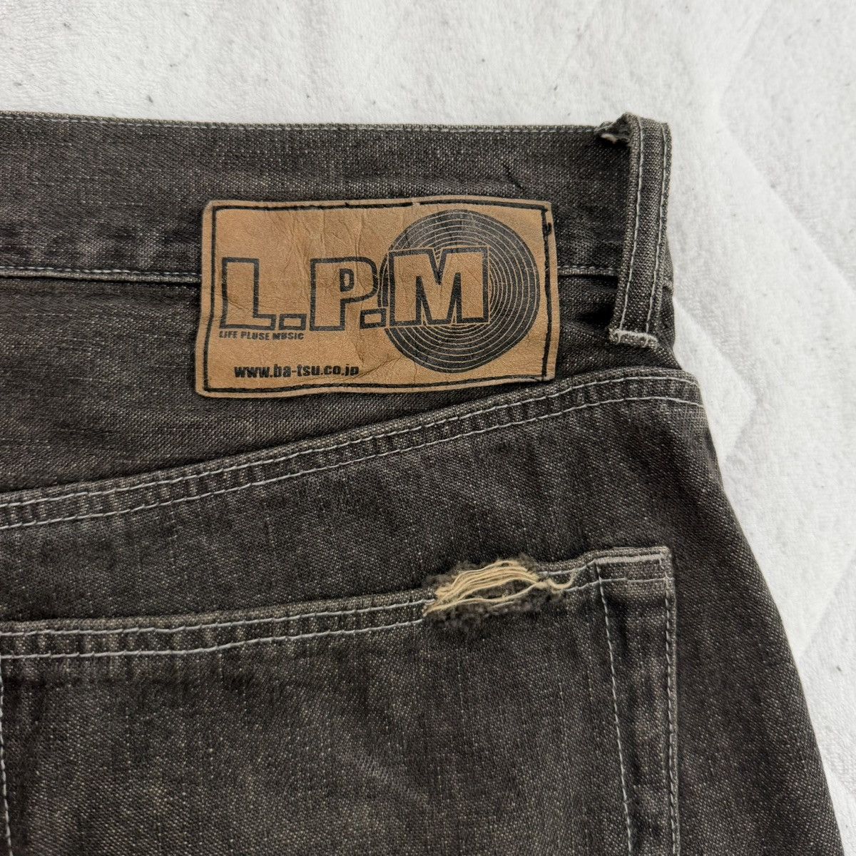 Japanese Brand BA-TSU Distressed Denim Jeans Wash Japanese Paint Splatter Size US 32 / EU 48 - 9 Thumbnail