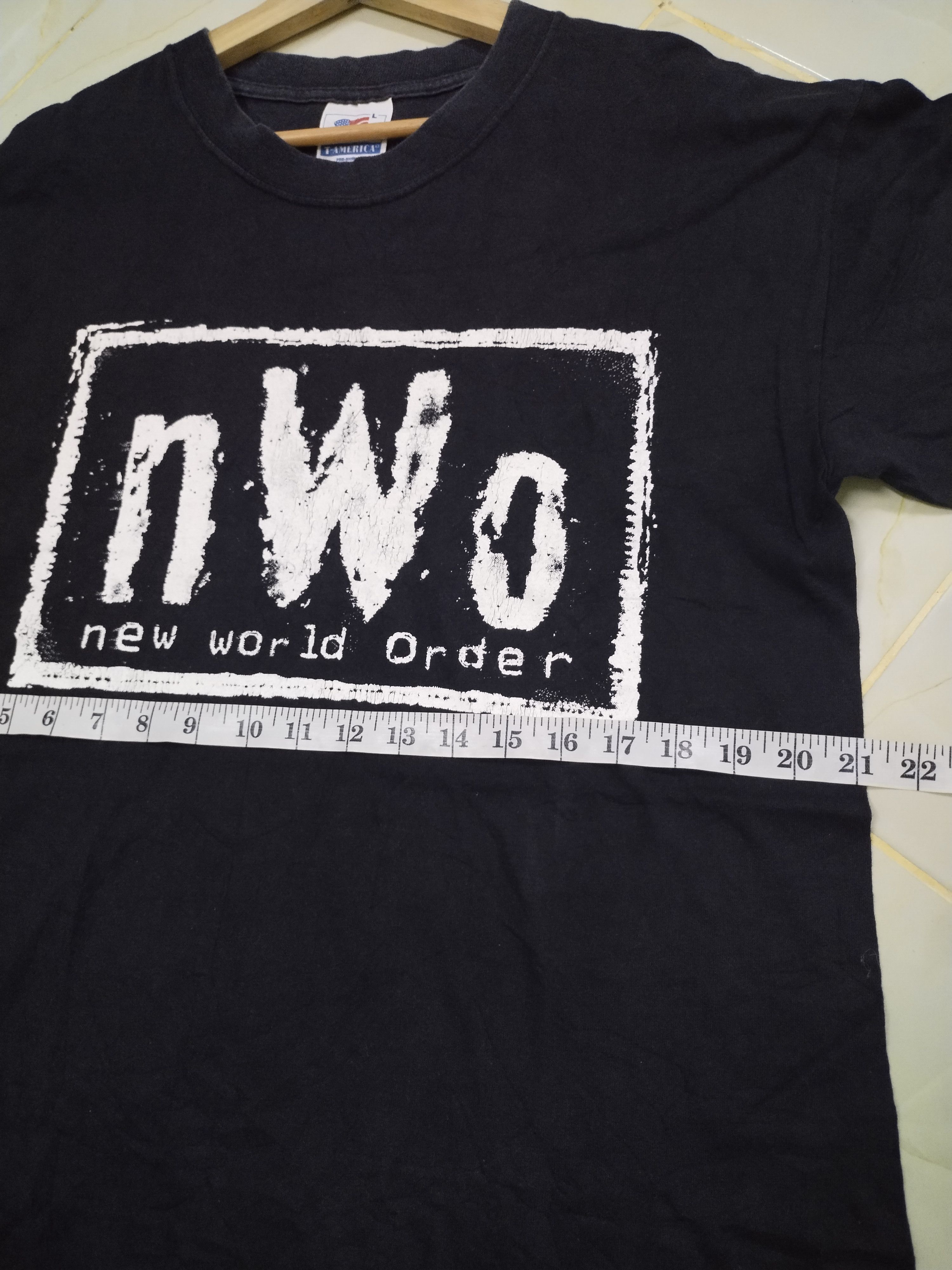 WCW/nWo Vintage New World Older Wrestling Rare Shirt Tee Size US M / EU 48-50 / 2 - 7 Thumbnail