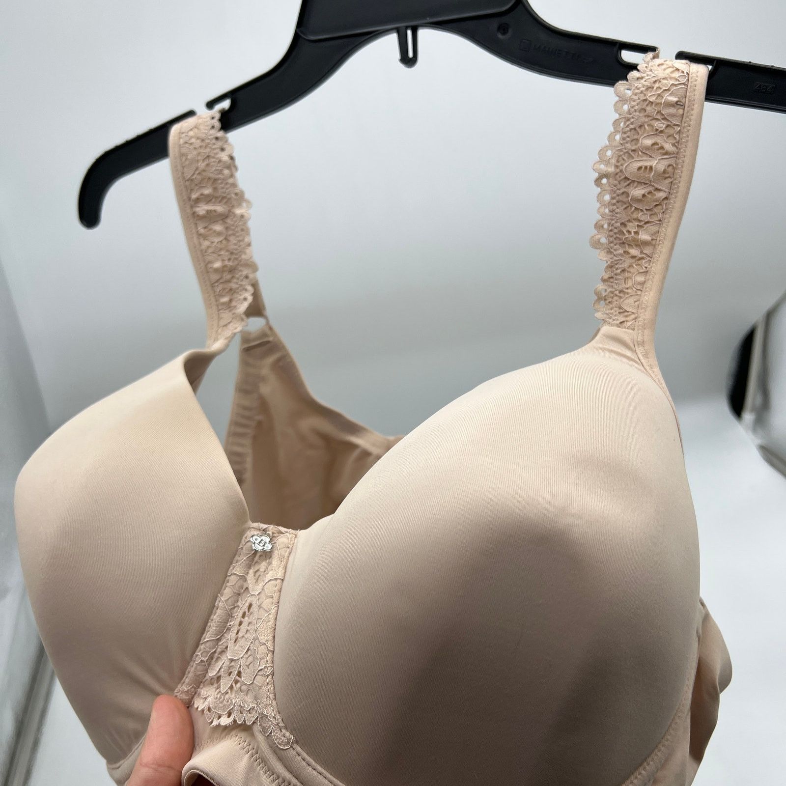 Other Breezies Luxe Lace Wirefree T-Shirt Bra Sunbeige, 44 C Size M / US 6-8 / IT 42-44 - 4 Thumbnail