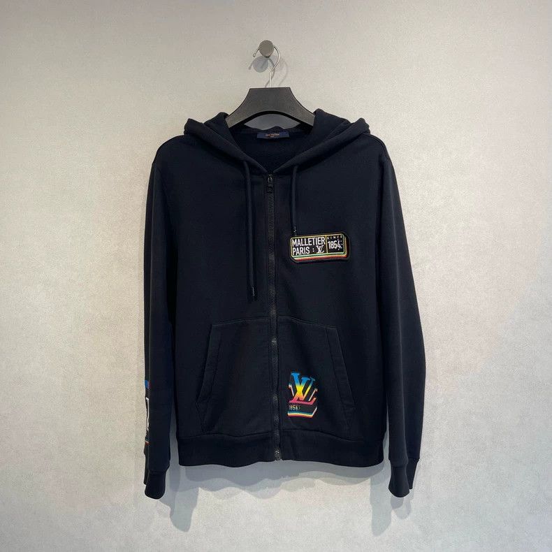 Louis Vuitton Louis Vuitton Rainbow Logo Hooded Jacket Size US XL / EU 56 / 4 - 1 Thumbnail