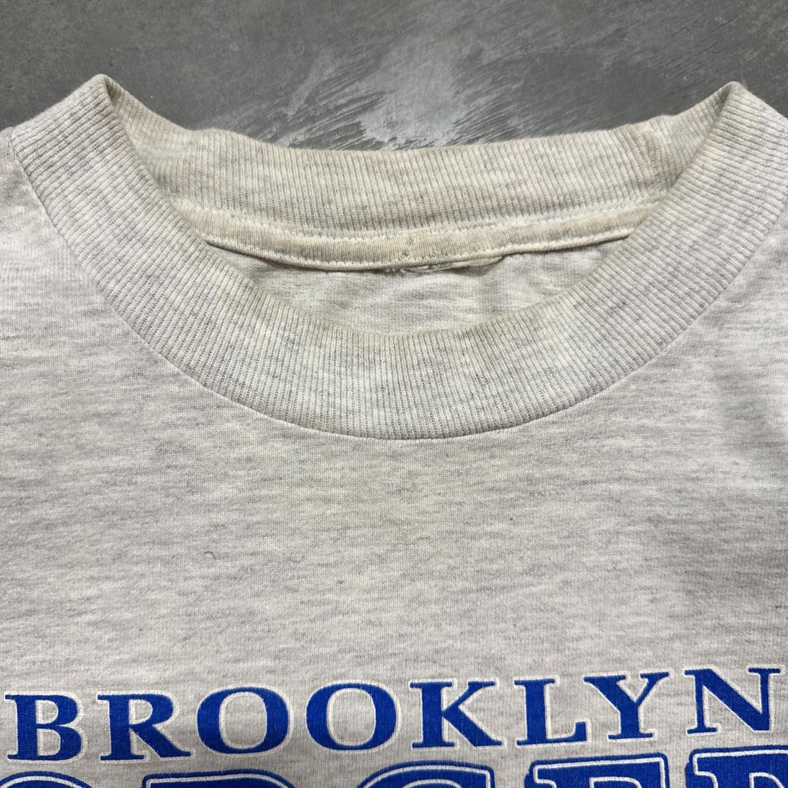 Vintage Vintage 90s Nutmeg Brooklyn Dodger La Dodgers MLB T-Shirt Size US L / EU 52-54 / 3 - 5 Thumbnail