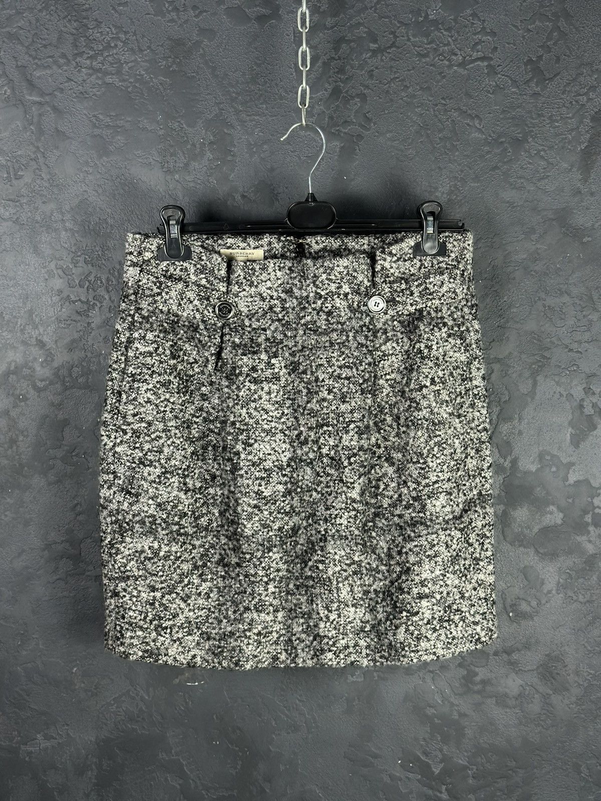 Burberry Burberry London Wool Mini Skirt Women’s Size 8 Size 30" / US 8 / IT 44 - 1 Thumbnail