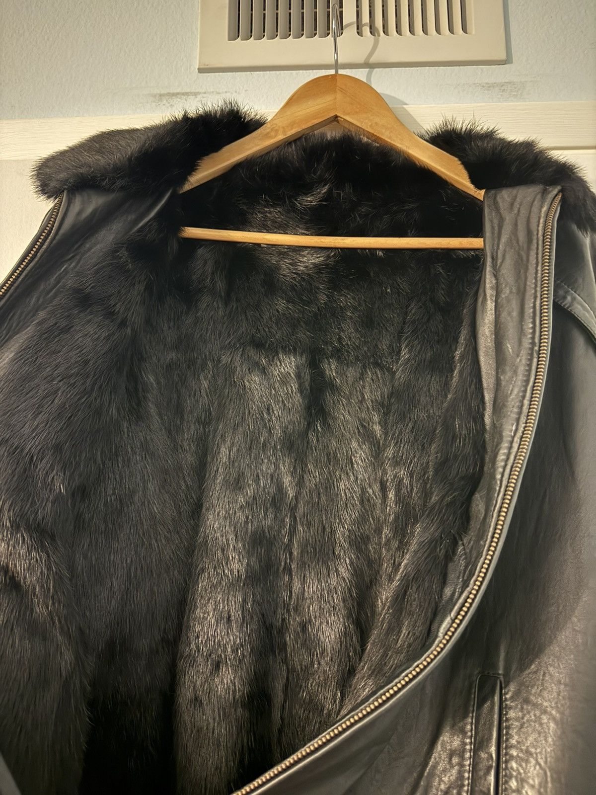 Other BLACK FUR Philippe Monet Size US M / EU 48-50 / 2 - 5 Thumbnail