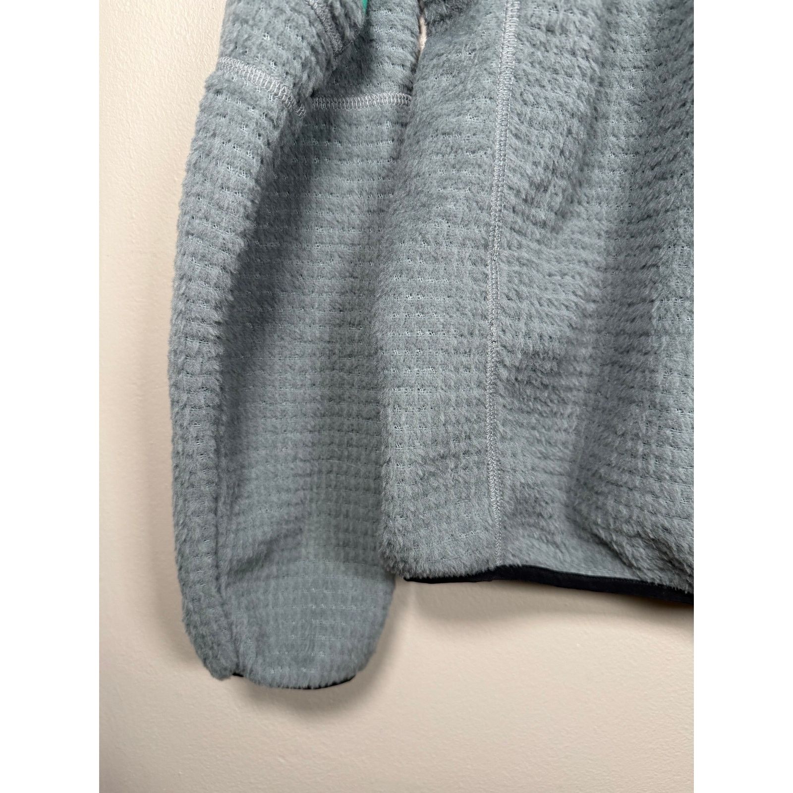 GR10K Alpha Long Sleeve Sweatshirt size L $325