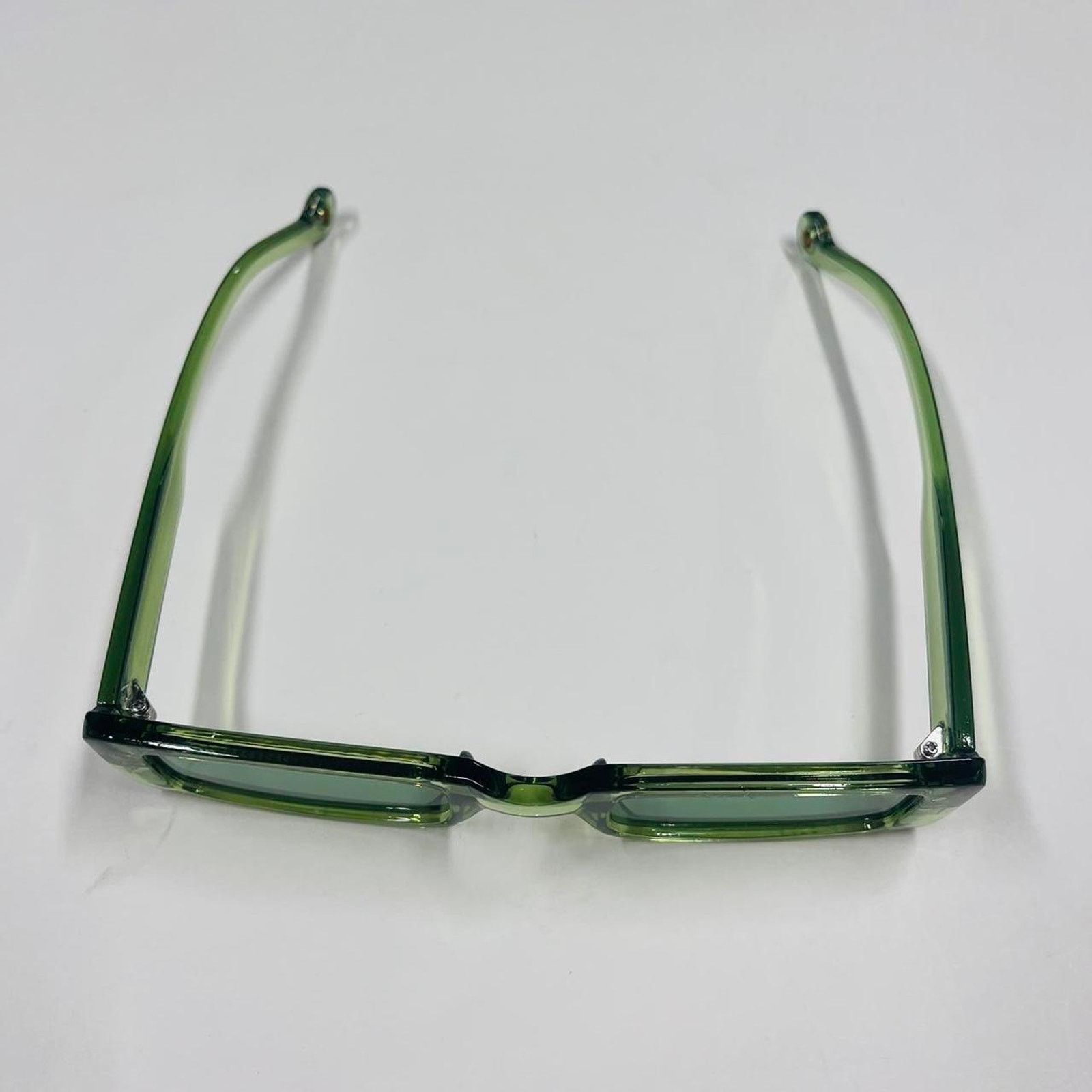 Vintage Y2k 2000s vintage style clear green surfer sunglasses Size ONE SIZE - 3 Thumbnail