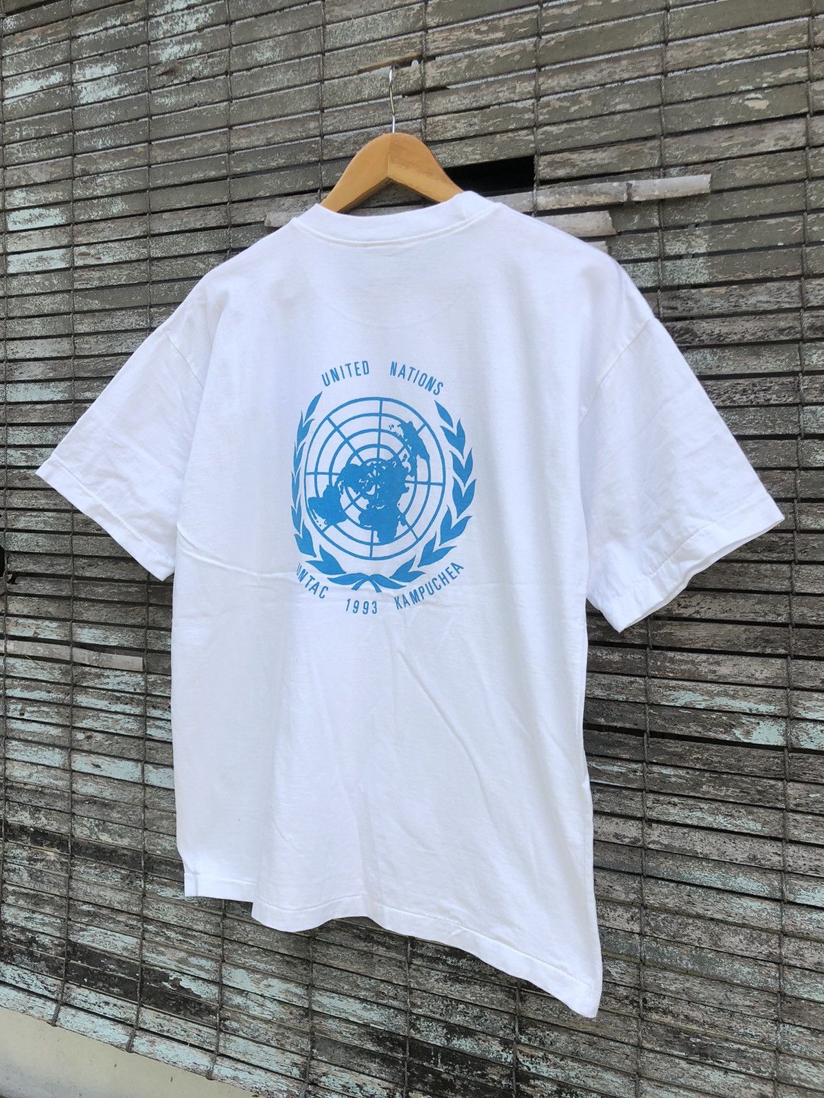 Vintage Vintage Bootleg United Nation UNTAC 93 Kampuchea Logo Tee Size US M / EU 48-50 / 2 - 3 Thumbnail