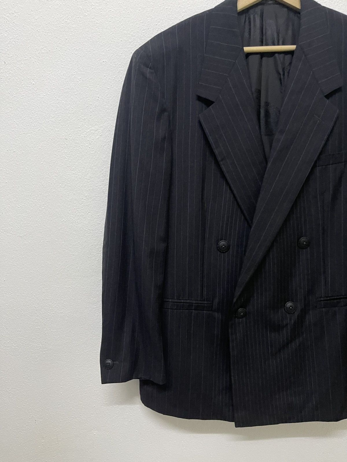 Versace 1990s GIANNI VERSACE PINSTRIPE BESPOKE BUTTON DOUBLE BREAST Size 50R - 3 Thumbnail