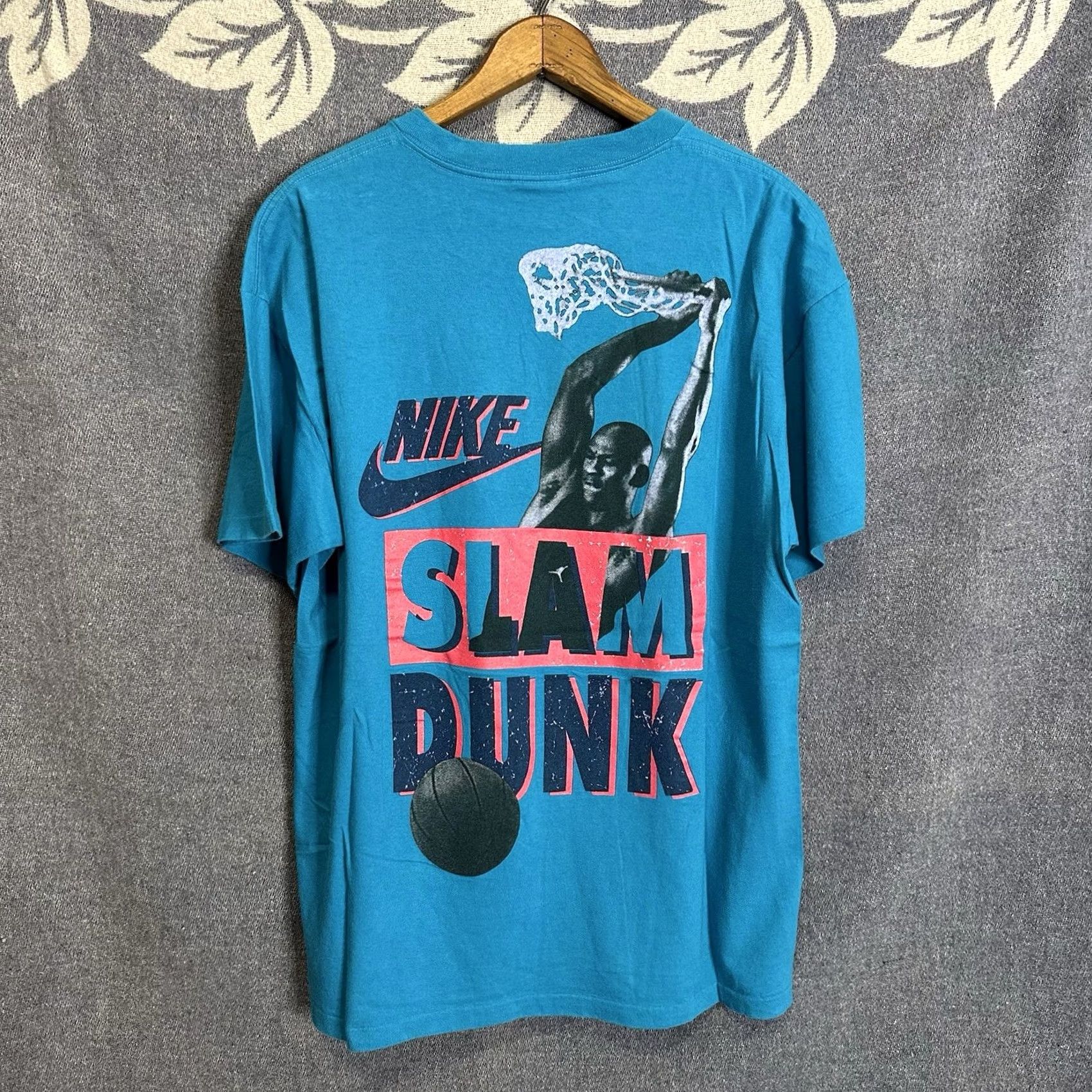 Nike VINTAGE Nike Jordan Ham Dunk Slam Dunk Porky Pig T Shirt XL Teal Men 90s Crew Neck Short Sleeve Graphic Print USA Size US XL / EU 56 / 4 - 4 Thumbnail