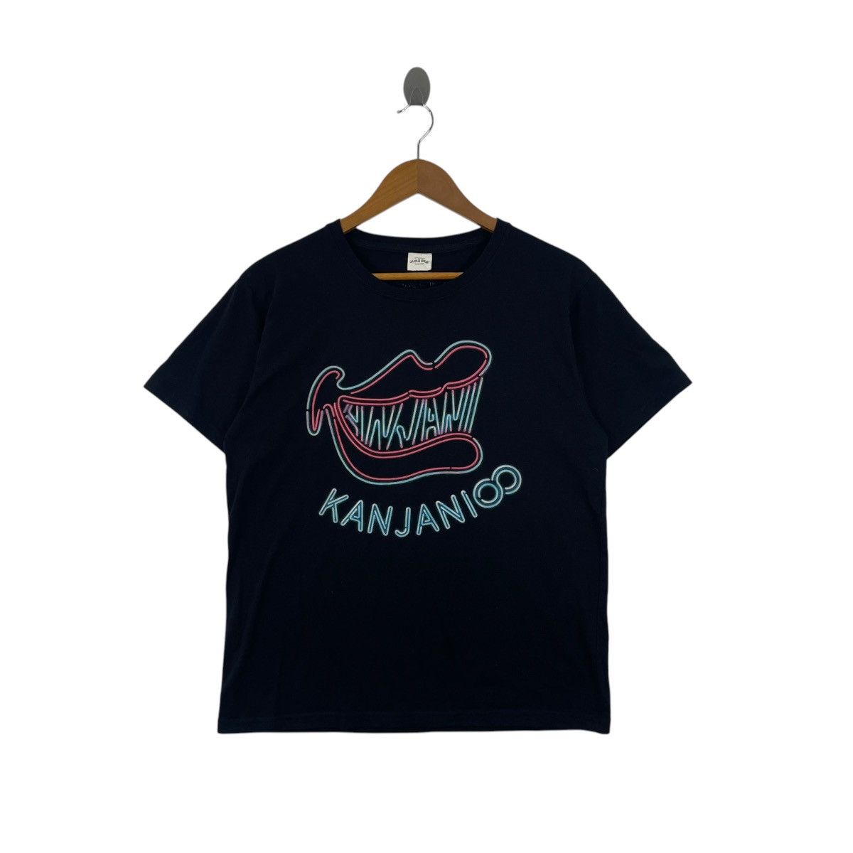 Band Tees Kanjani Eight Juke Box Tour Album Tee Shirt Size US M / EU 48-50 / 2 - 1 Thumbnail