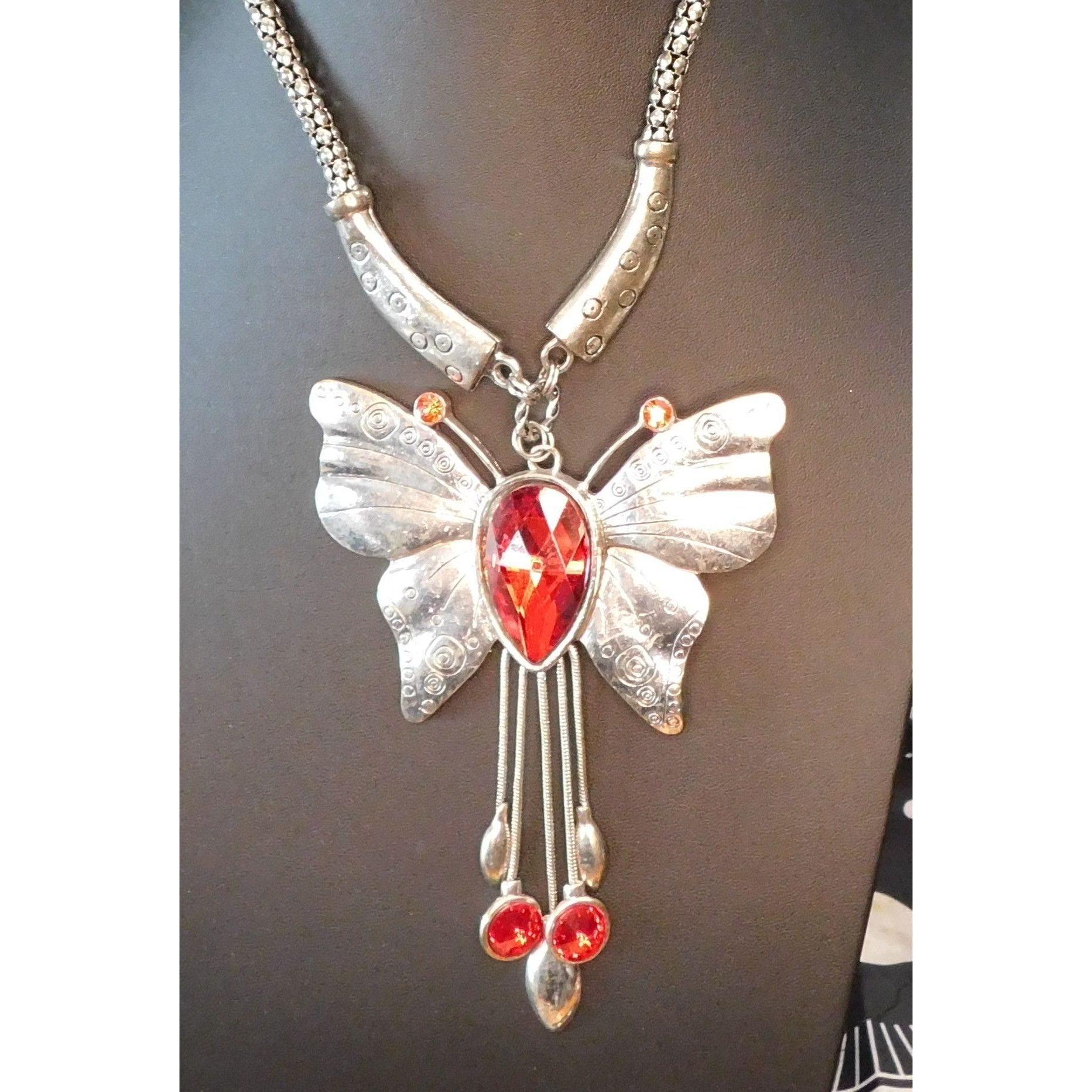 Other Fairycore Fantasy Large Silver Tone Butterfly Necklace Size ONE SIZE - 2 Thumbnail