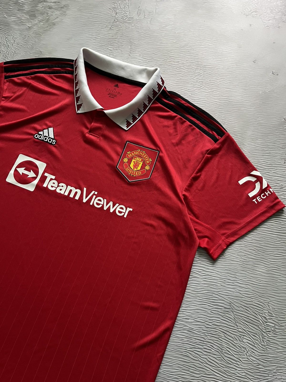 Adidas Adidas Manchester United 2022/23 Football Soccer Jersey Red Size US XL / EU 56 / 4 - 5 Thumbnail