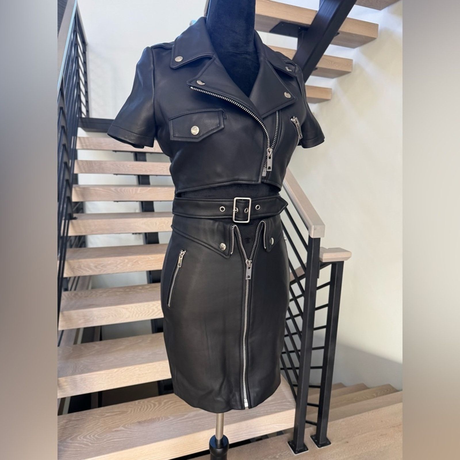 Other New Biker Black Leather Outfit with Zipper Accents size XS Size XS / US 0-2 / IT 36-38 - 4 Thumbnail