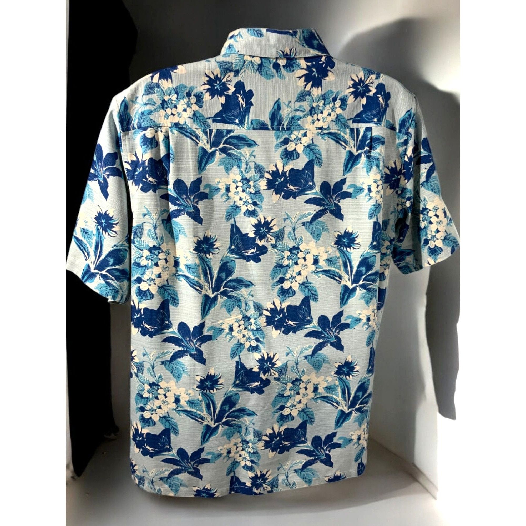 Other Island Republic Vintage Collection XL Silk Hawaiian Shirt Size US XL / EU 56 / 4 - 3 Thumbnail