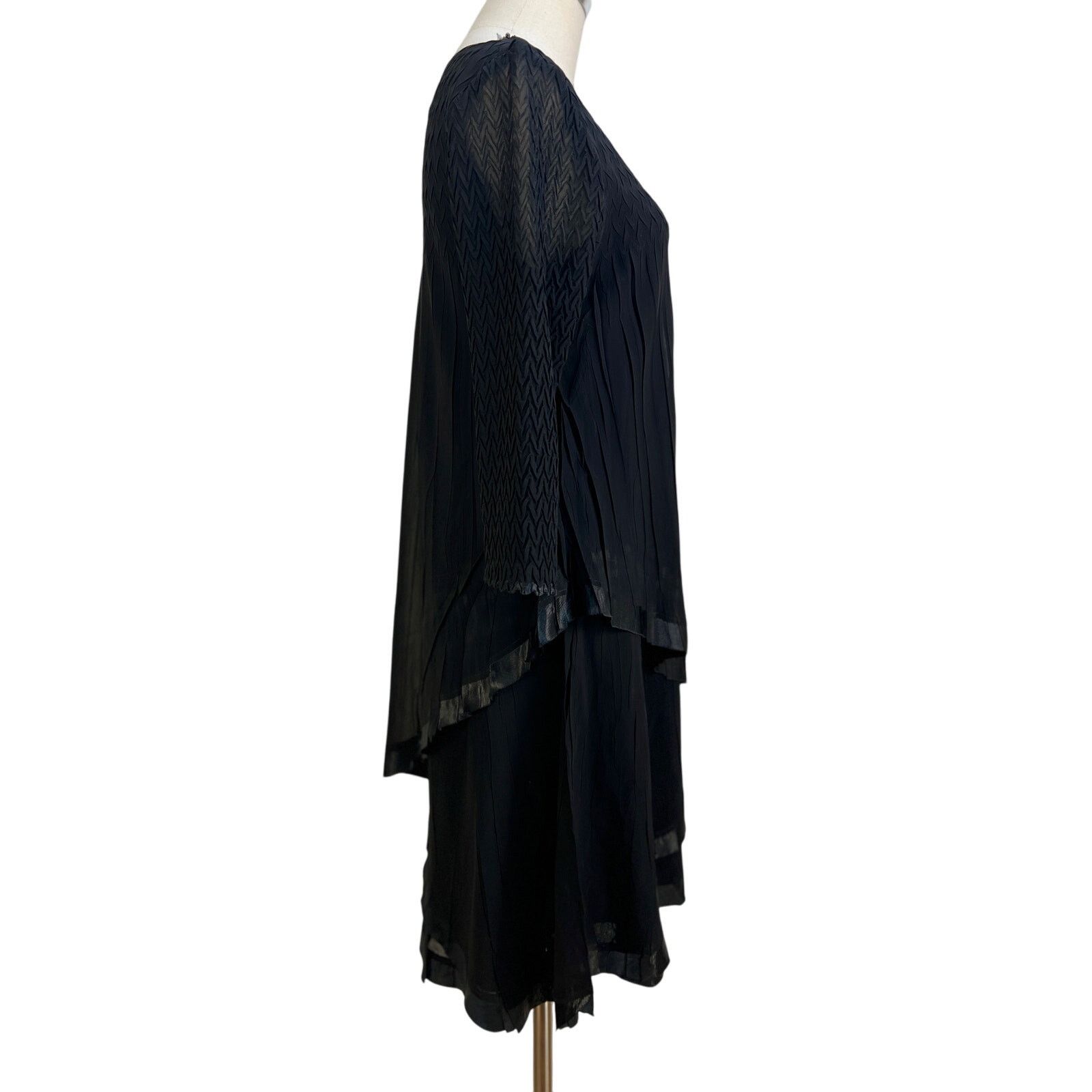 Other Komarov Tiered V-Neck Midi Dress Black Size M / US 6-8 / IT 42-44 - 8 Thumbnail