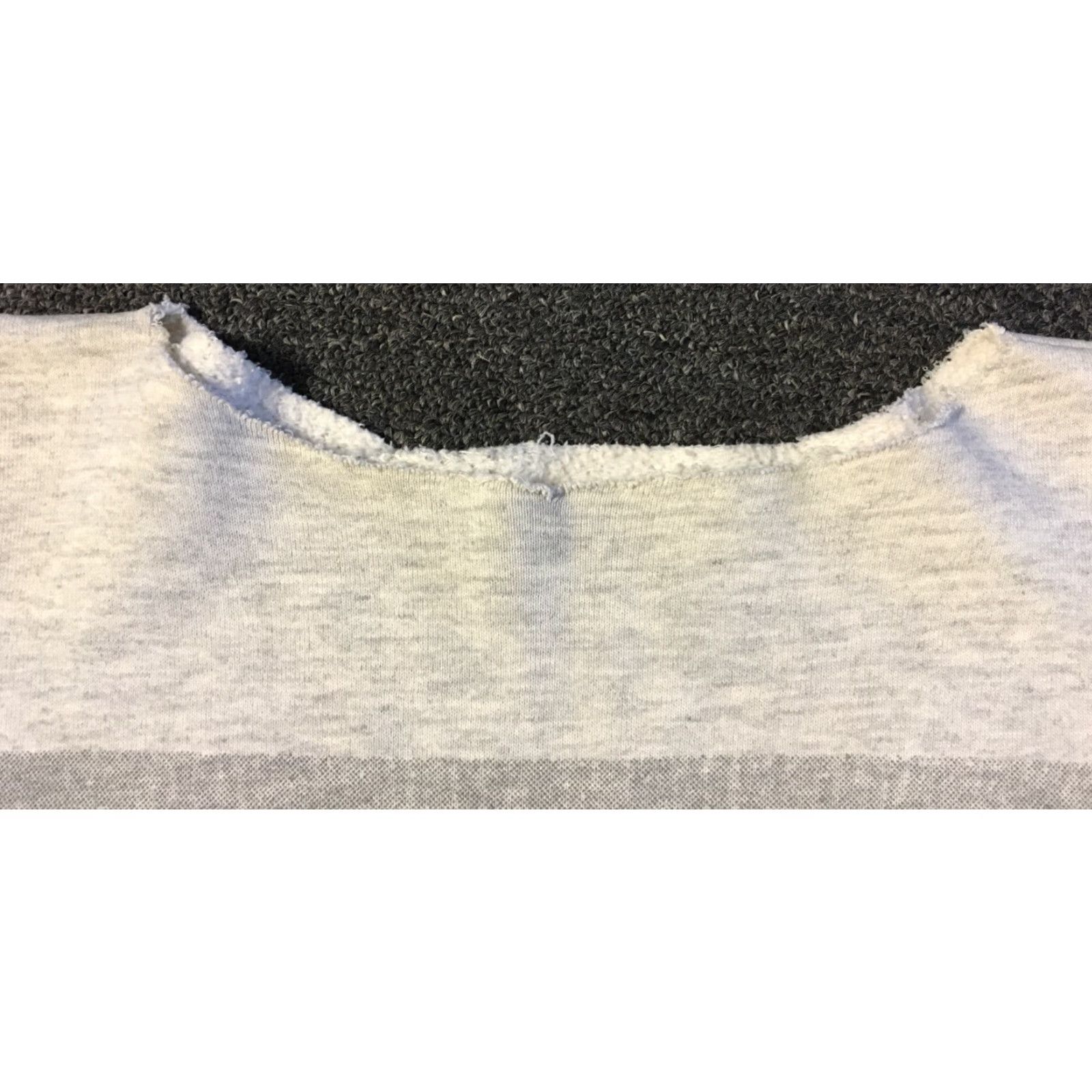 Russell Athletic VINTAGE Russell Athletic Sweatshirt M Gray College NAU 90s Thrashed Football Punk Retro University USA Knitted Pullover Mens Size US M / EU 48-50 / 2 - 3 Thumbnail