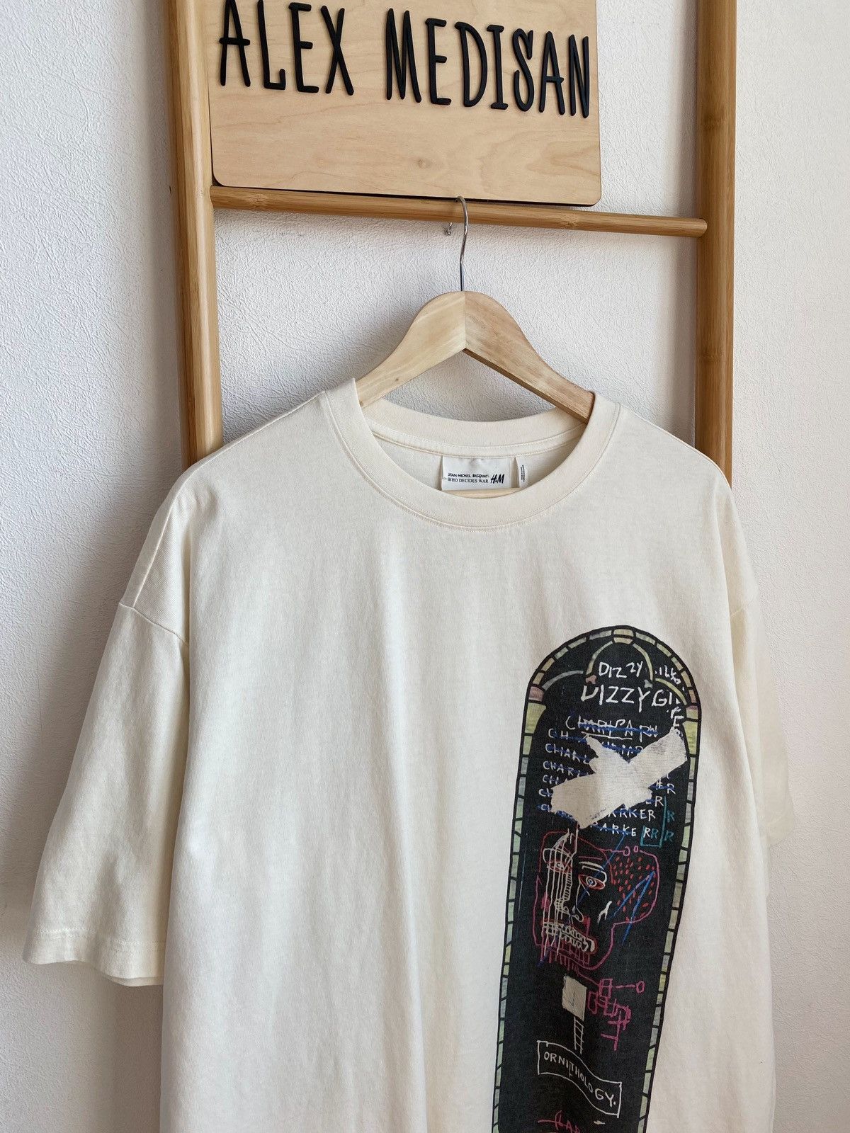 H&M × Jean-Michel Basquiat × Who Decides War WHO DECIDES WAR x BASQUIAT x H&M RELAXED FIT COTTON T-SHIRT Size US XL / EU 56 / 4 - 2 Thumbnail