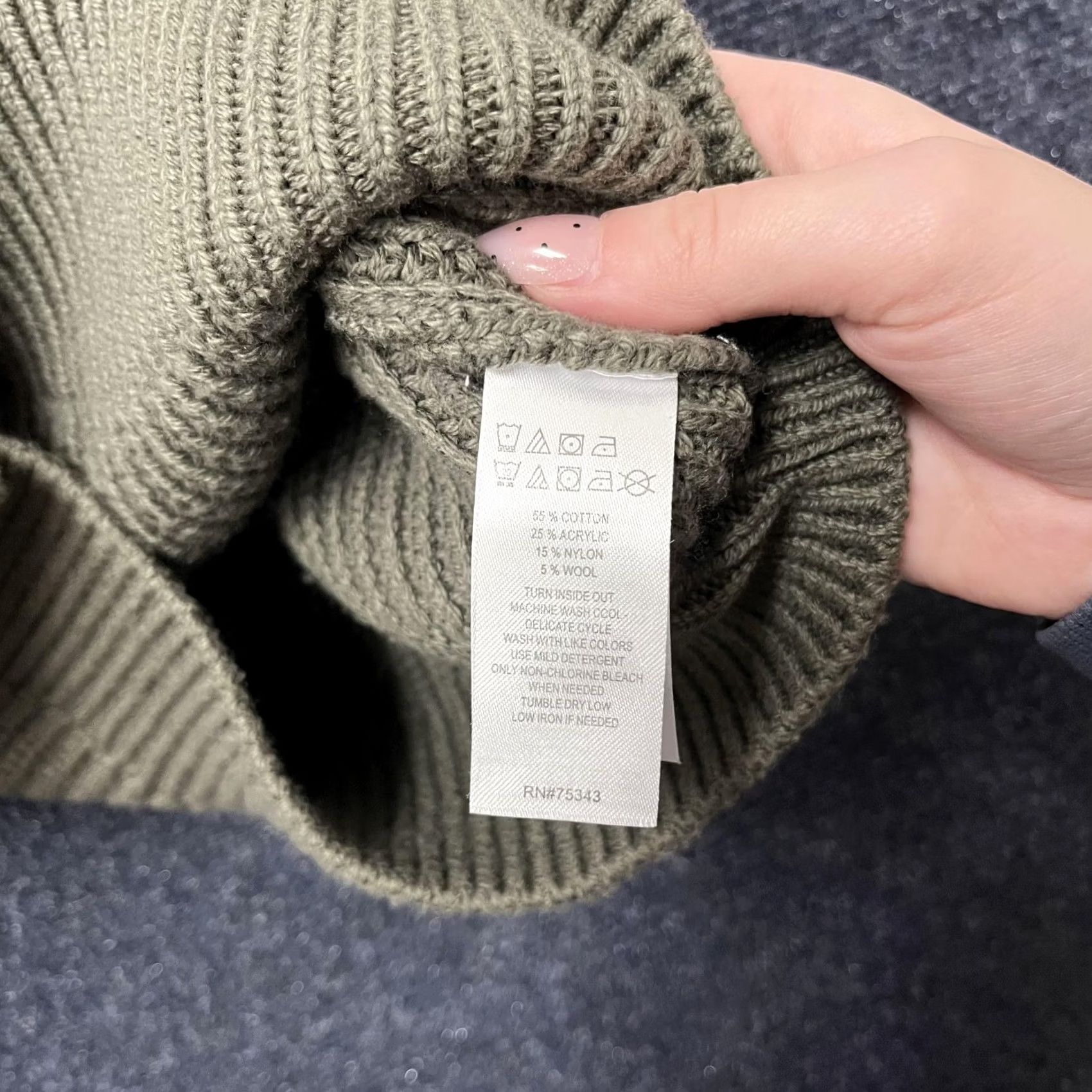 Vintage YET AGAIN Sweater Dress S Women Slim Fit Olive Green Knit Mini Bodycon Size S / US 4 / IT 40 - 5 Thumbnail