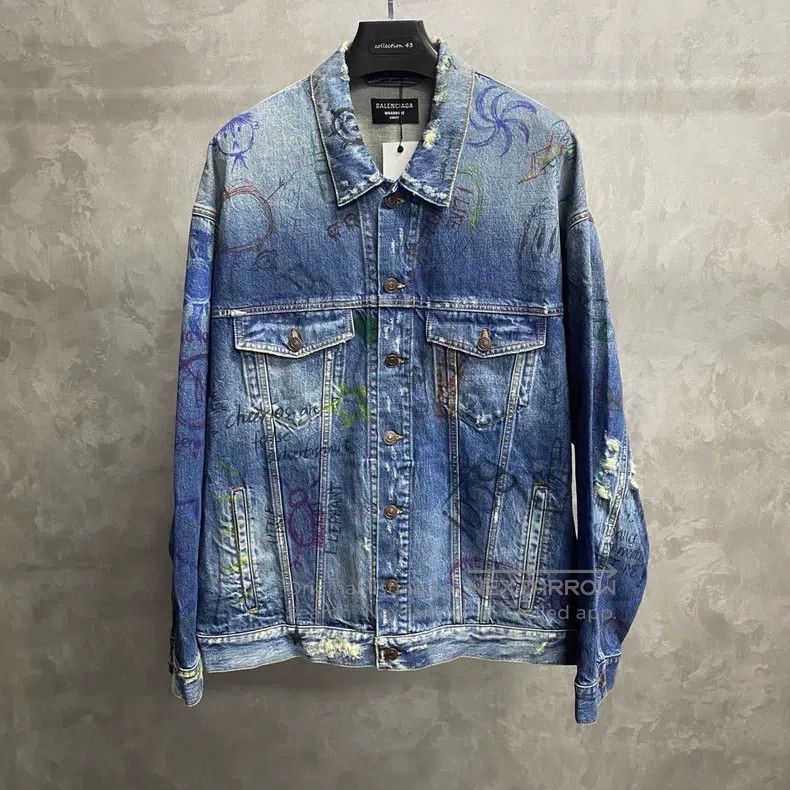 Balenciaga Balenciaga Blue Graffiti Pattern Logo Denim Jacket Size US S / EU 44-46 / 1 - 1 Thumbnail