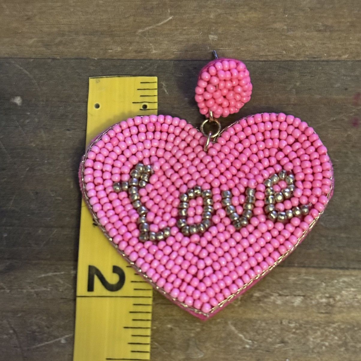 Other Large pink beaded heart shaped Love earrings Size ONE SIZE - 3 Thumbnail