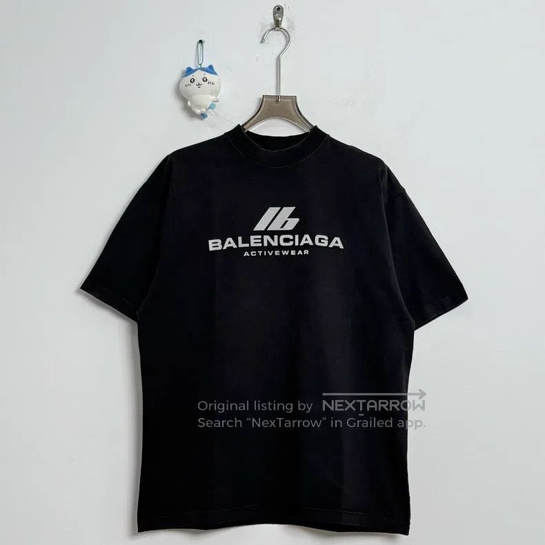 Balenciaga Balenciaga Reflective Lettering Logo Short Sleeve Size US S / EU 44-46 / 1 - 1 Thumbnail