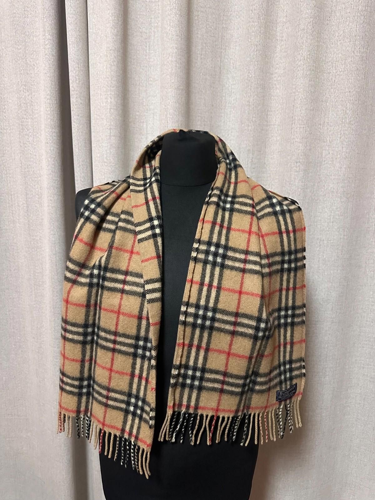 Burberry Authentic Vintage Burberry Scarf Wool Nova Check Beige Size ONE SIZE - 1 Thumbnail