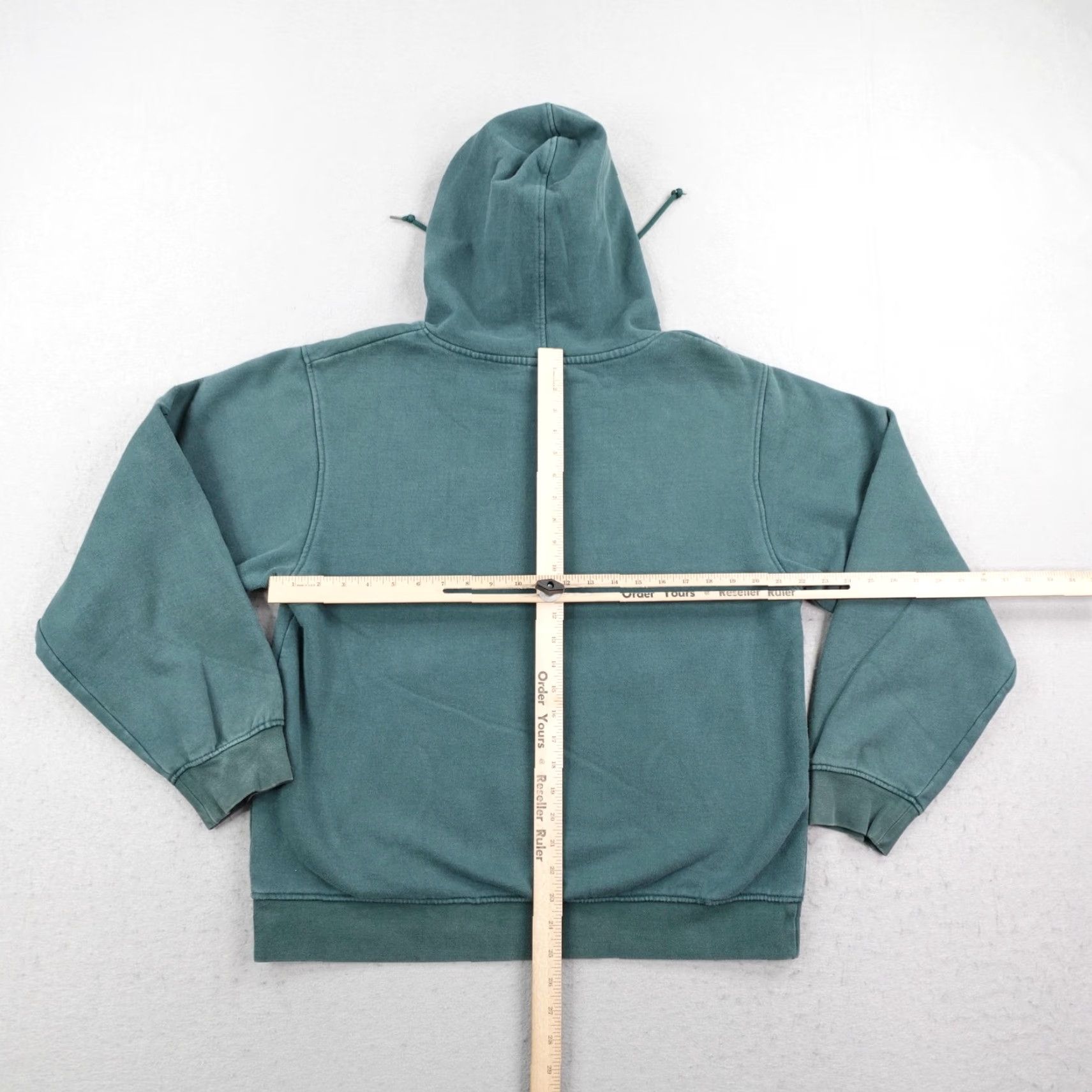 Vintage VINTAGE Death World Feral Hands Hoodie Mens Large Green Pullover Sweatshirt Skater Outdoor Graphic Print Size US L / EU 52-54 / 3 - 6 Thumbnail