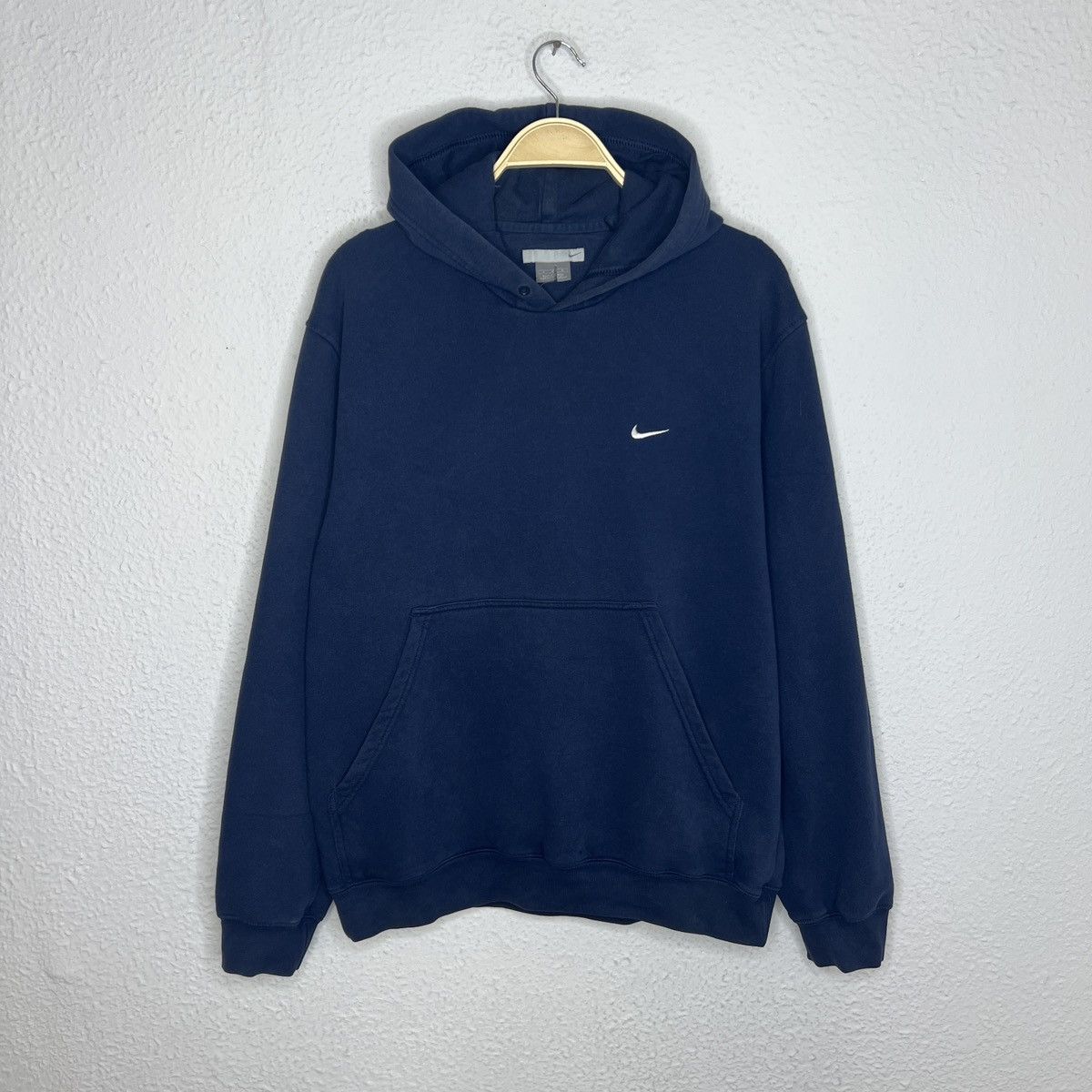 Nike Vintage Nike Hoodie Black Logo Swoosh Boxy 90s Y2K Size US M / EU 48-50 / 2 - 1 Thumbnail