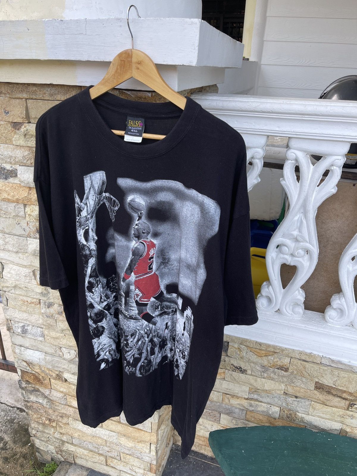 Jordan Brand Rare🔥Vintage Michael Jordan XXL T Shirt Size US XXL / EU 58 / 5 - 3 Thumbnail
