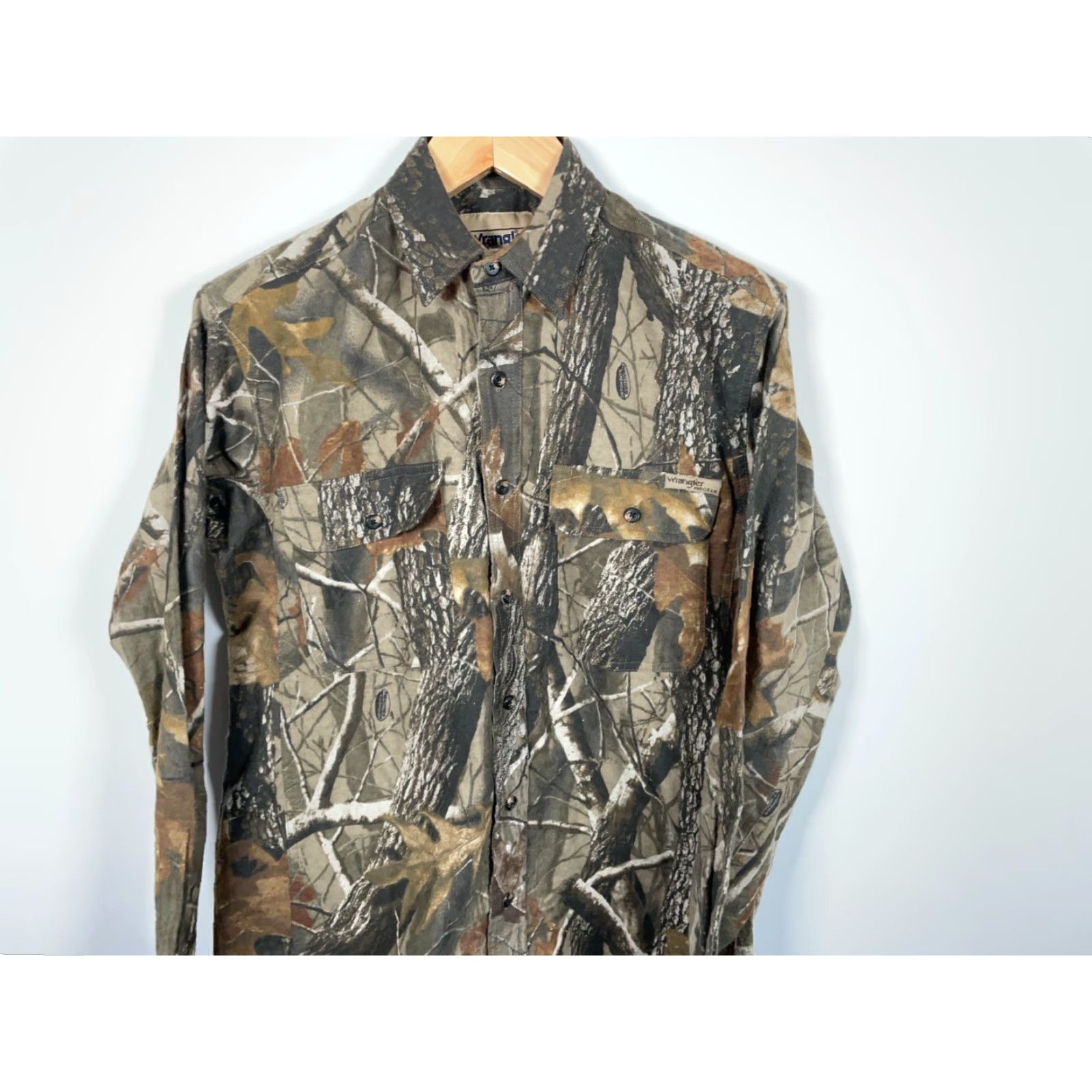 Wrangler Wrangler Pro Gear Camo Flannel Shirt Men's Medium Real Tree Hardwood Camouflage Size US M / EU 48-50 / 2 - 4 Thumbnail