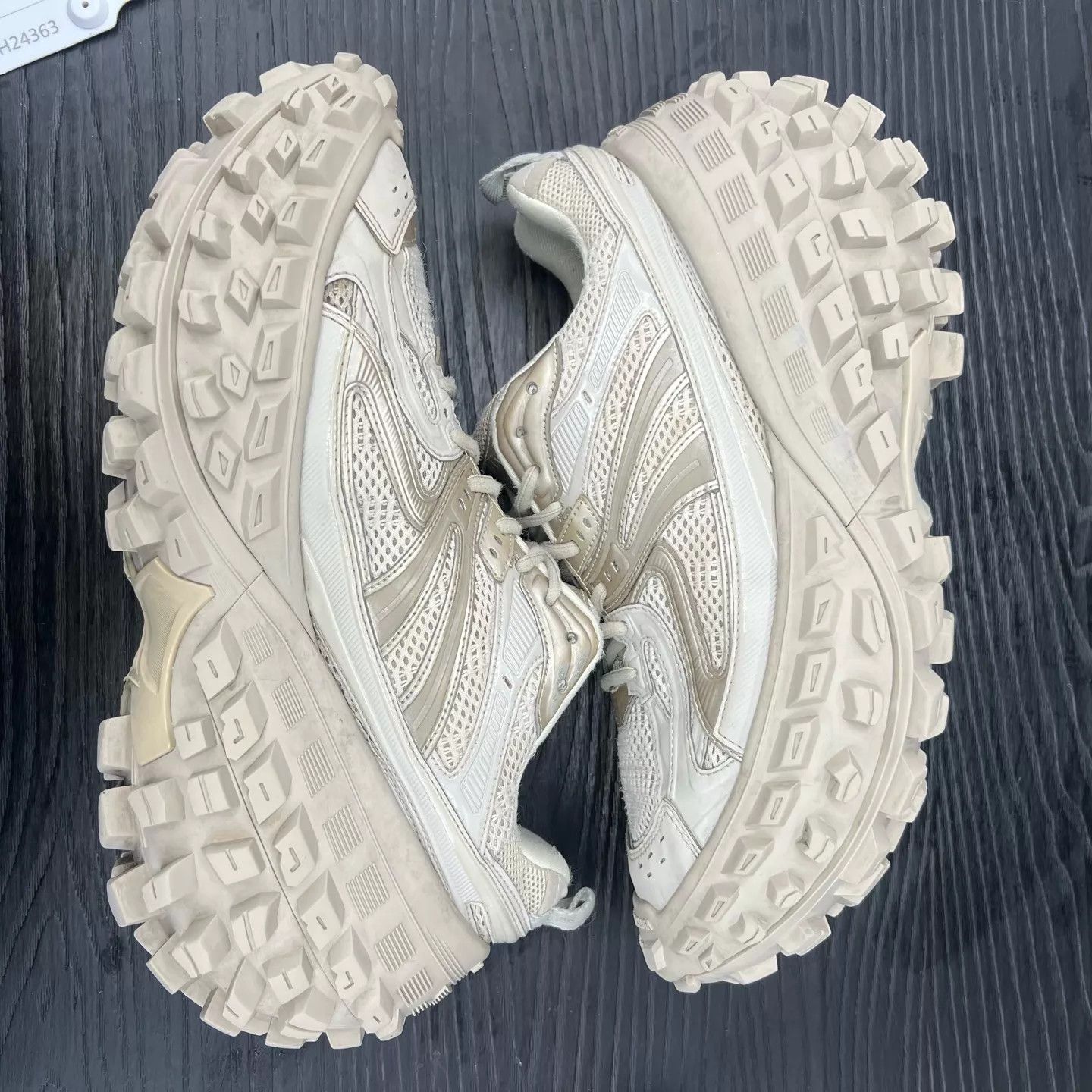 Balenciaga Balenciaga Track Trainer Pale Brown 44 Size US 11 / EU 44 - 2 Thumbnail