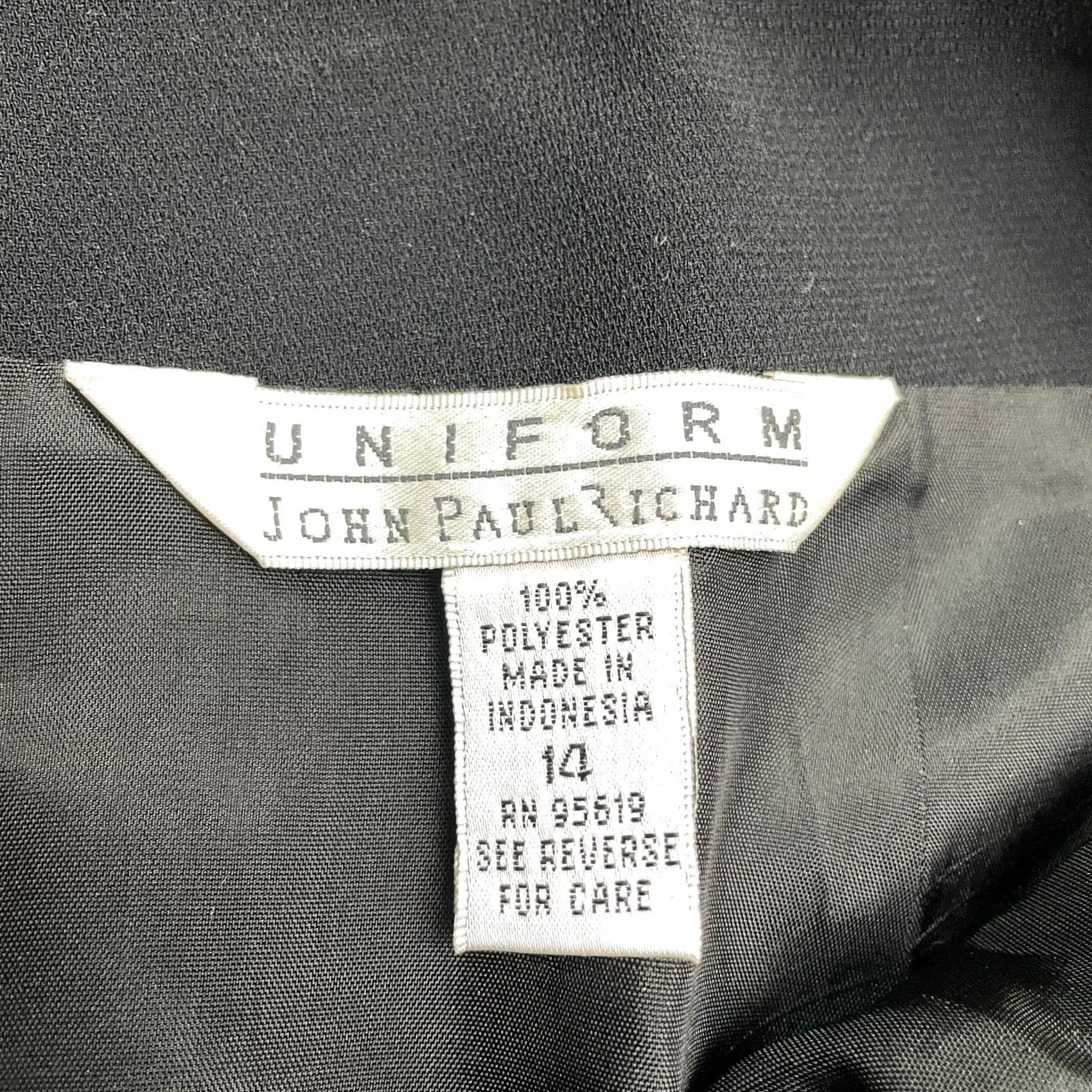 Vintage John Paul Richard Black Pencil Skirt Women 14 Classic Work Uniform Side Slit High Rise Zip Closure Designer Solid Microfiber Polyester Size 36" / US 14 / IT 50 - 6 Thumbnail