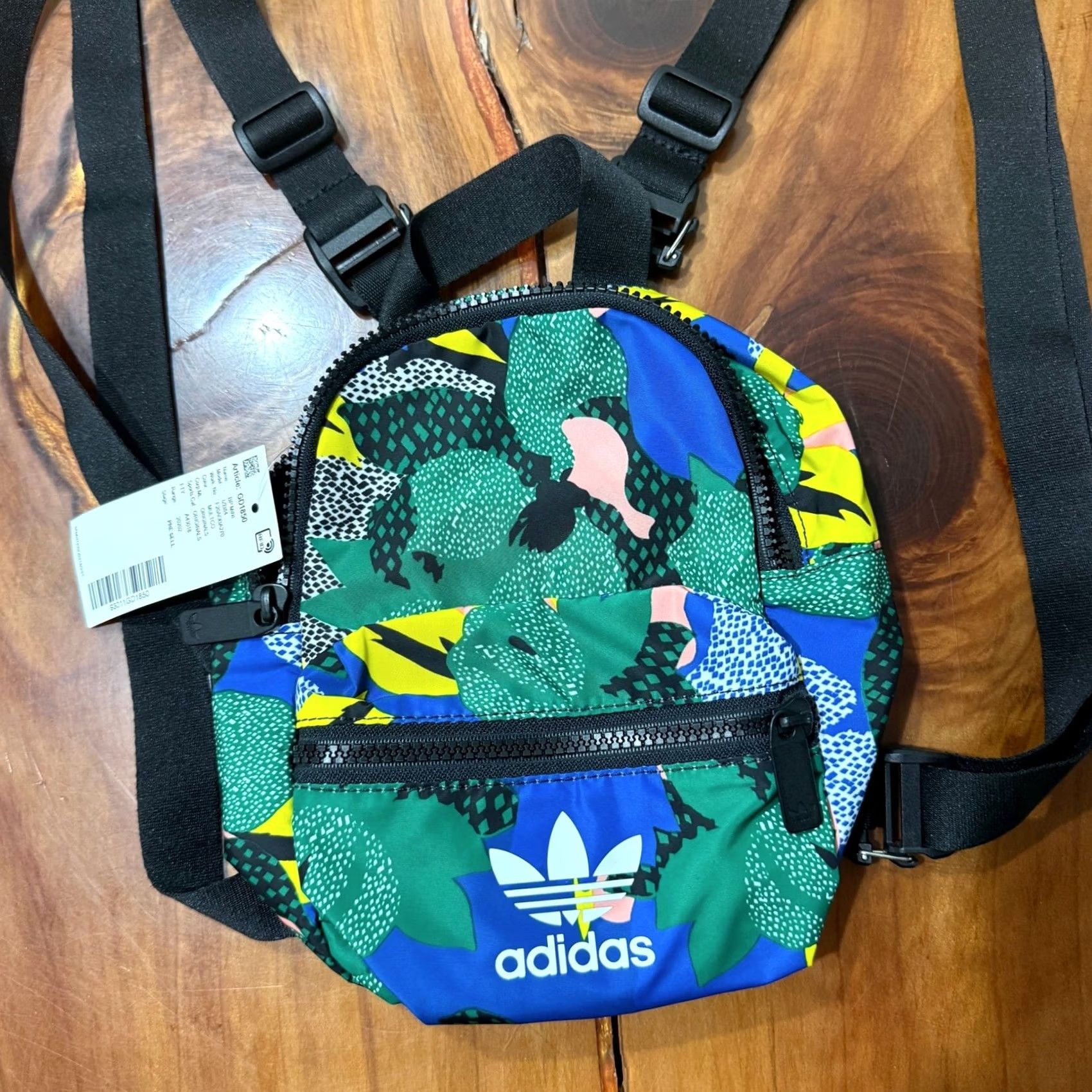 blue louis vuitton backpack Everyday Discovery Monogram Finish:Mackerel This palm springs mini Queen of Hearts ALDO Loreswen Mini Black