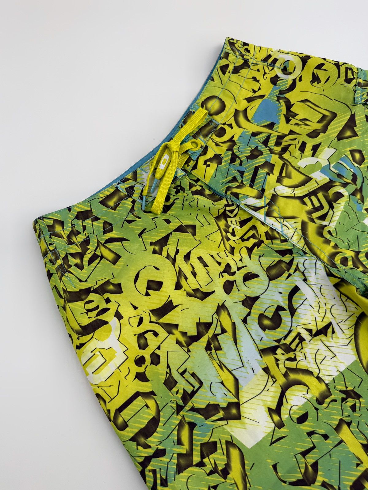 Oakley Y2K Oakley Chatter Green All Over Print Board Shorts 34 Size US 34 / EU 50 - 2 Thumbnail