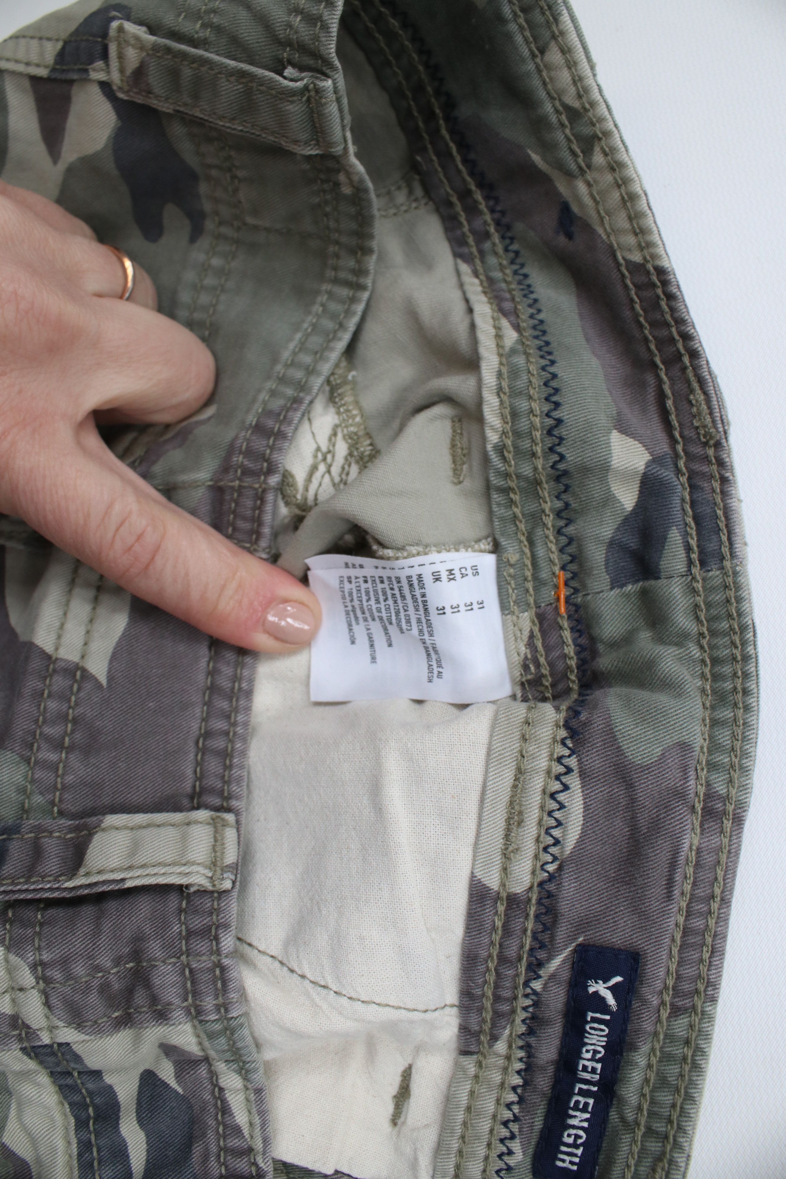 American Eagle Outfitters × Vintage Vintage Y2K American Eagle Outfitters Camouflage Shorts Size US 31 - 7 Thumbnail