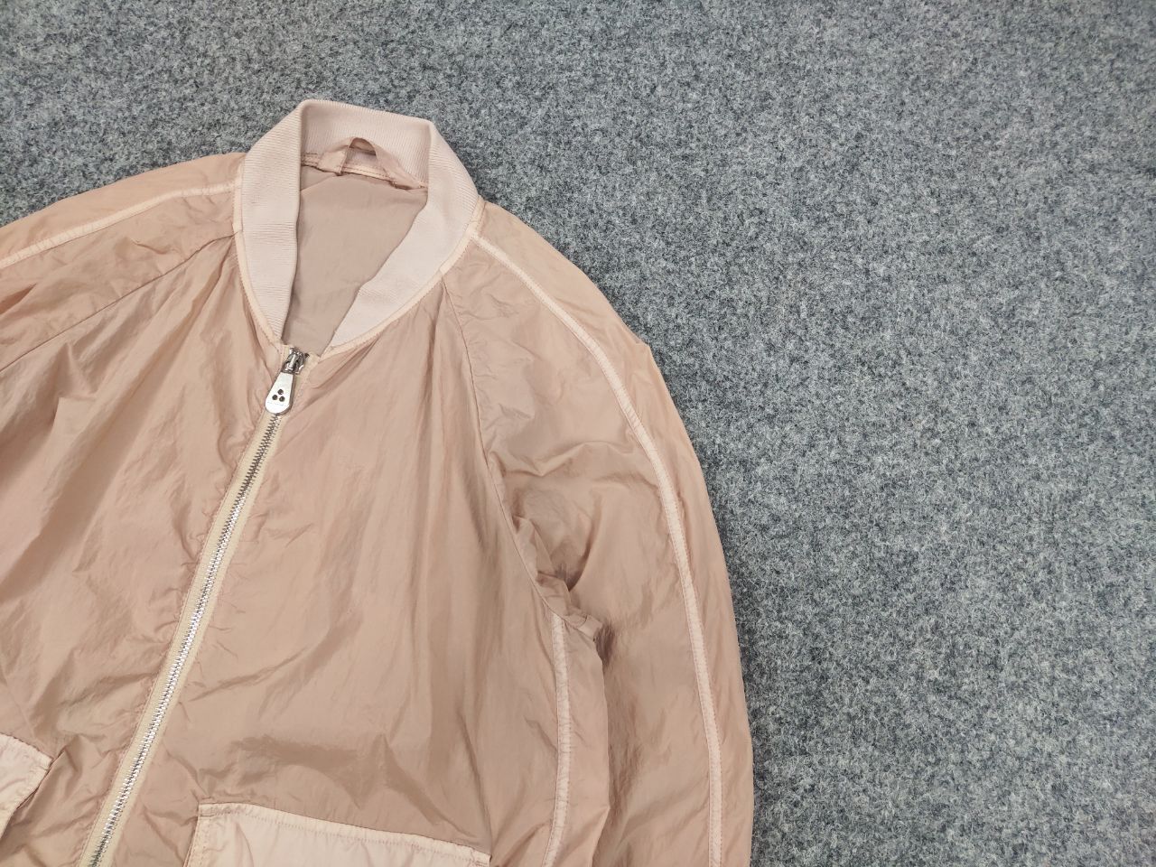 Peuterey Peuterey Designer Nylon Light Beige Bomber jacket Size M / US 6-8 / IT 42-44 - 4 Thumbnail