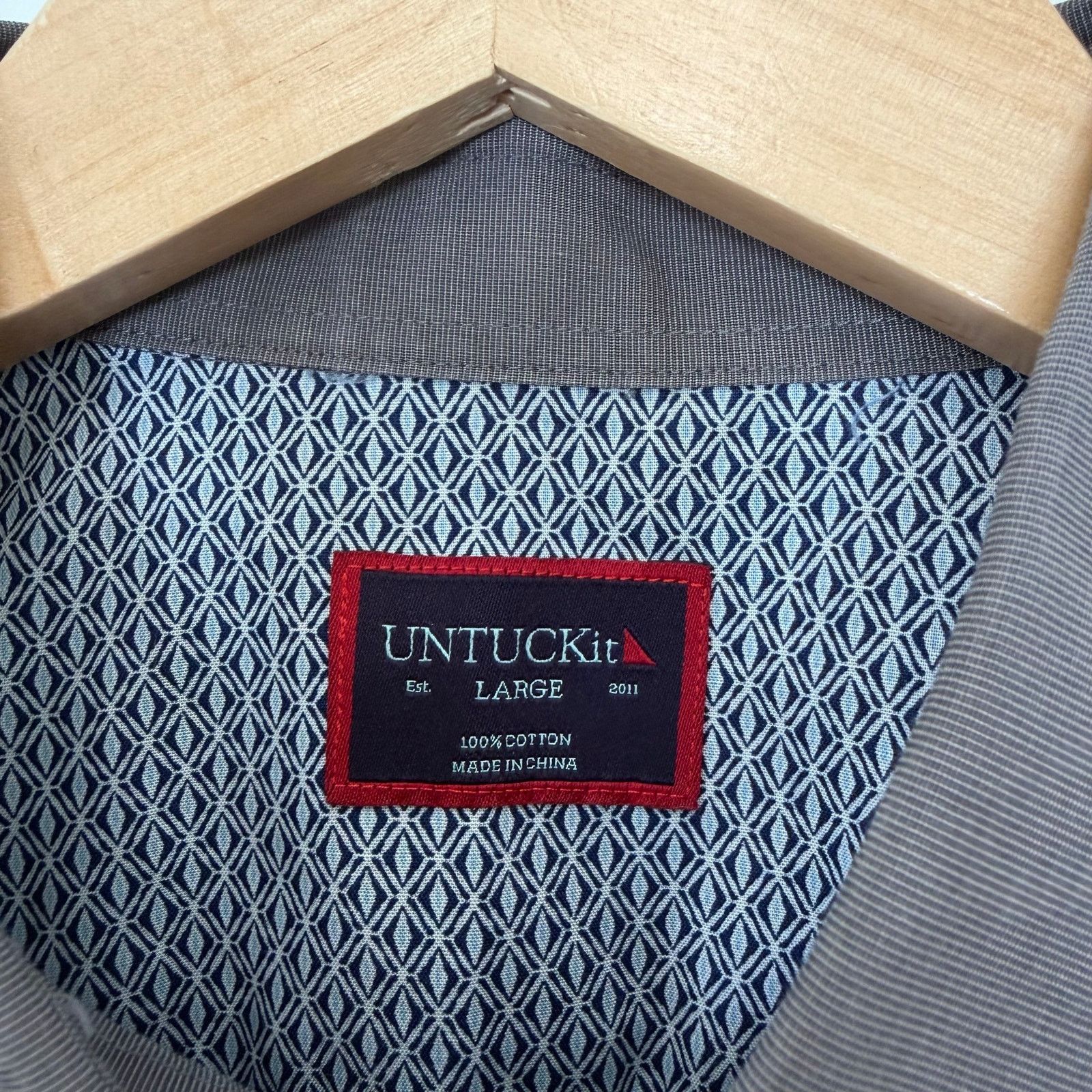 UNTUCKit Untuckit Gray Flip Cuff Cotton Long Sleeve Button Down Sz L Size US L / EU 52-54 / 3 - 3 Thumbnail