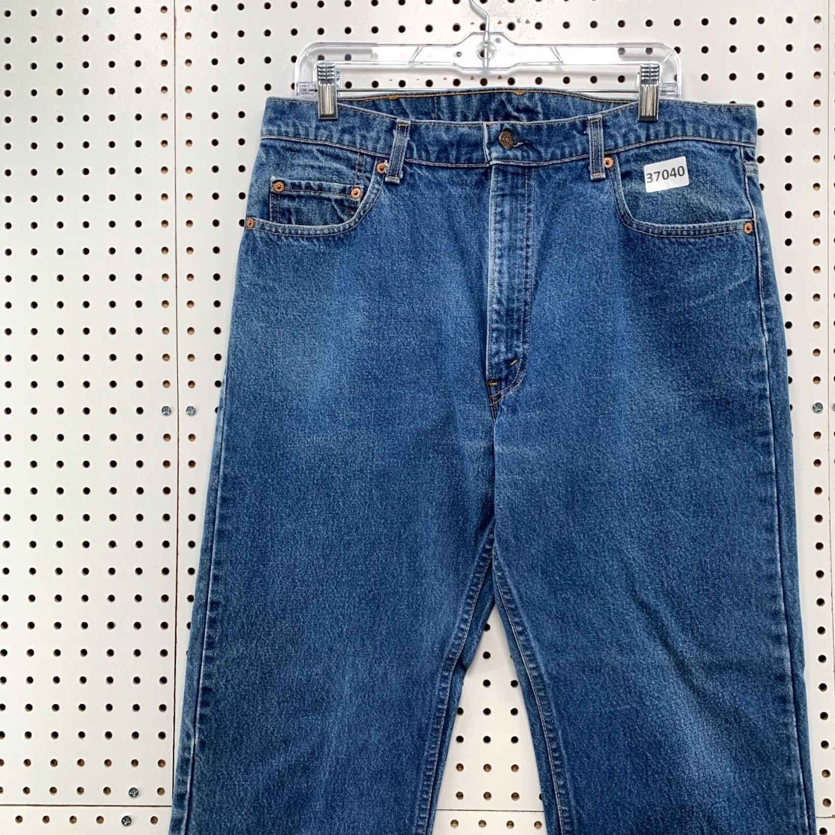 Levi's Levis 505 Jeans Mens Blue Denim Straight Leg USA VTGs 80s Size 38x31 Fits 36x29 Size US 38 / EU 54 - 6 Thumbnail