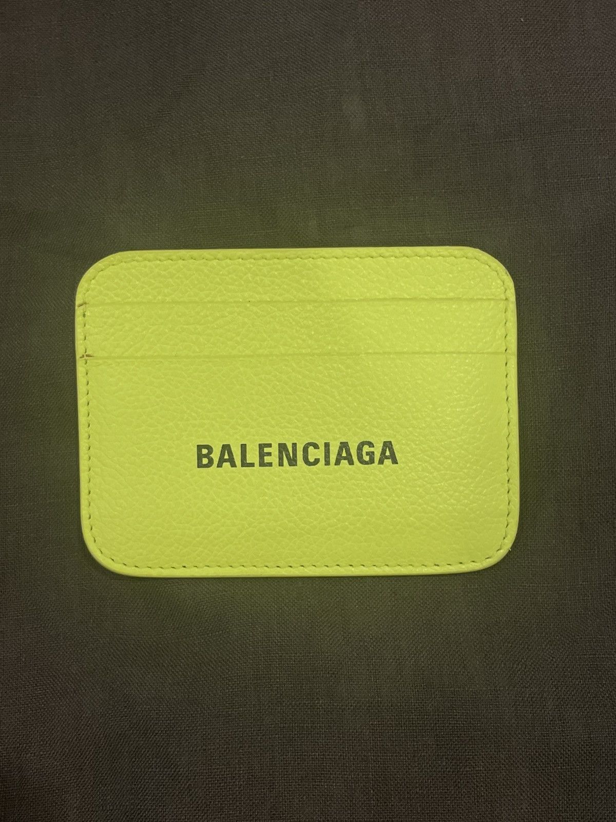 Pre-owned Balenciaga Card Holder In Green