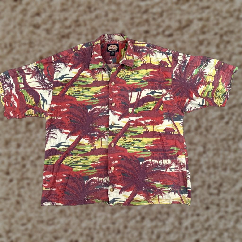 Tommy Bahama Tommy Bahama Shirt Men L Red Palm Hut Button Rayon Blend Short Sleeve Size US L / EU 52-54 / 3 - 1 Thumbnail