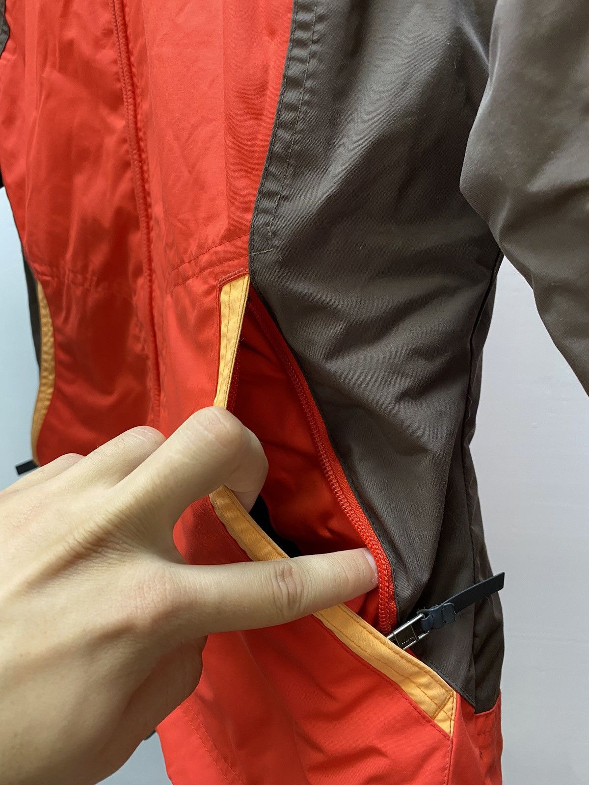 Nike ACG × Vintage Vintage Nike ACG Red Gorpcore Jacket Y2K M Size M / US 6-8 / IT 42-44 - 7 Thumbnail