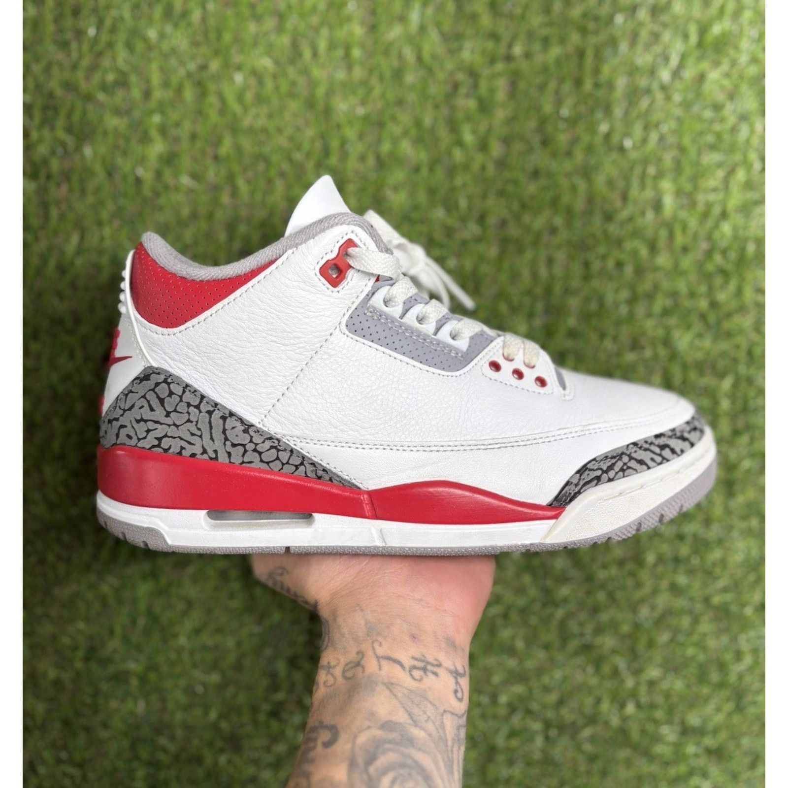 Jordan Brand Air Jordan 3 Retro Mid ' Fire Red ' | EXCELLENT CONDITION! Size US 8 / EU 41 - 2 Thumbnail