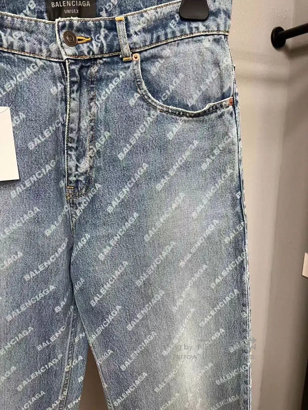 Balenciaga balenciaga full print denim pants. Size US 26 / EU 42 - 3 Thumbnail
