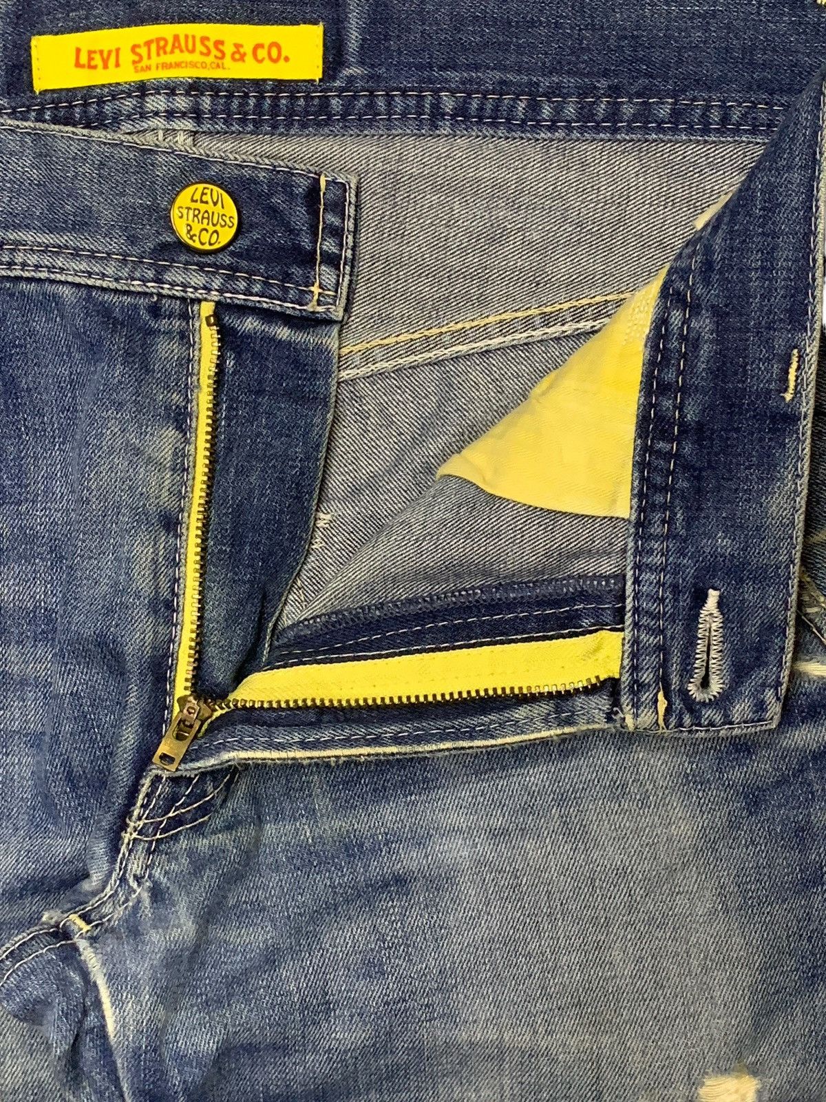 Levi's × Levi's Vintage Clothing Vintage 90s Levis 502 Faded Wash Distressed Loose Jeans Size US 32 / EU 48 - 9 Thumbnail