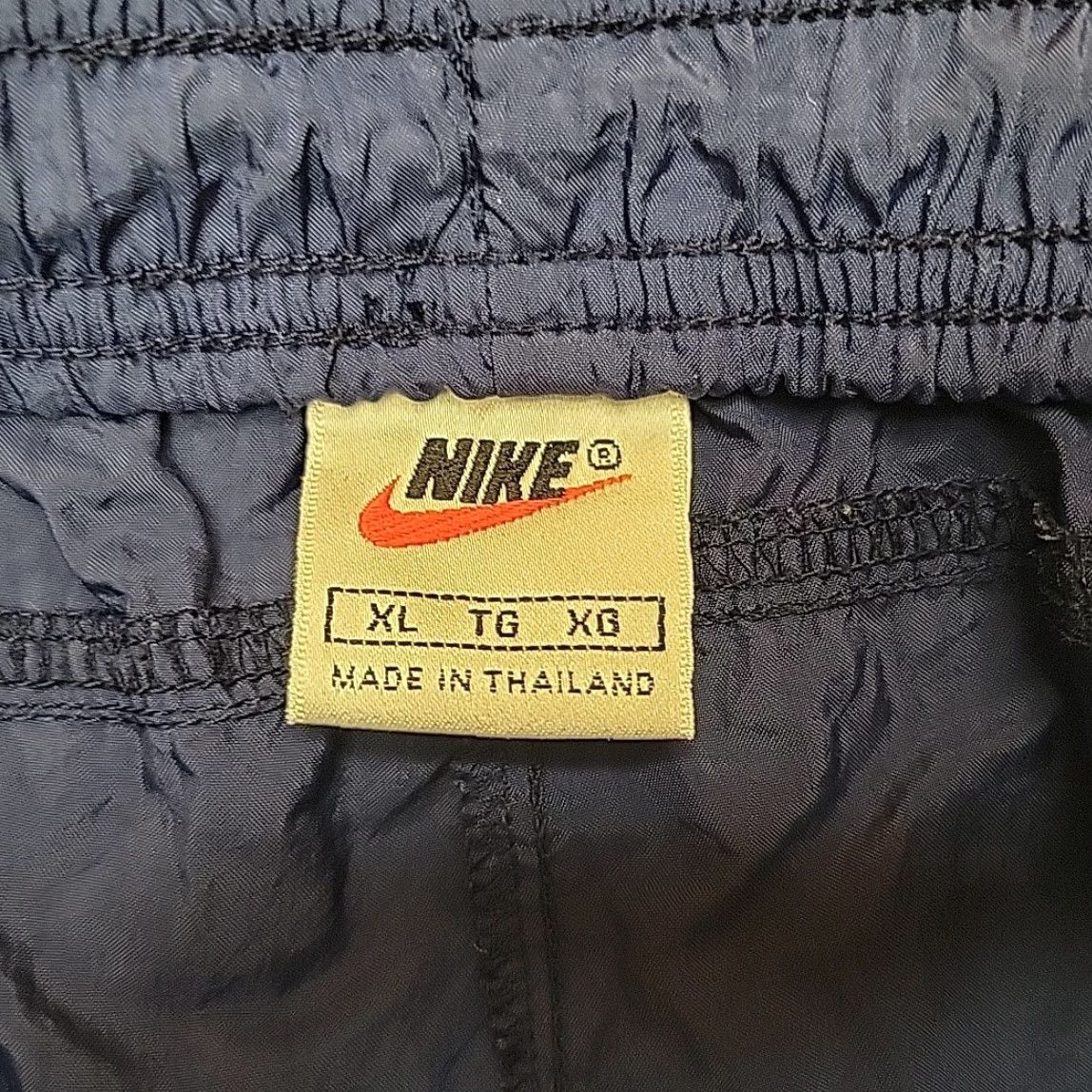 Nike VINTAGE Nike Pants Mens XL Blue Track Windbreaker Baggy Y2K 90s Streetwear Nike Pants Mens XL Blue Track Windbreaker Baggy Y2K 90s Retro Streetwear Size US 36 / EU 52 - 4 Thumbnail