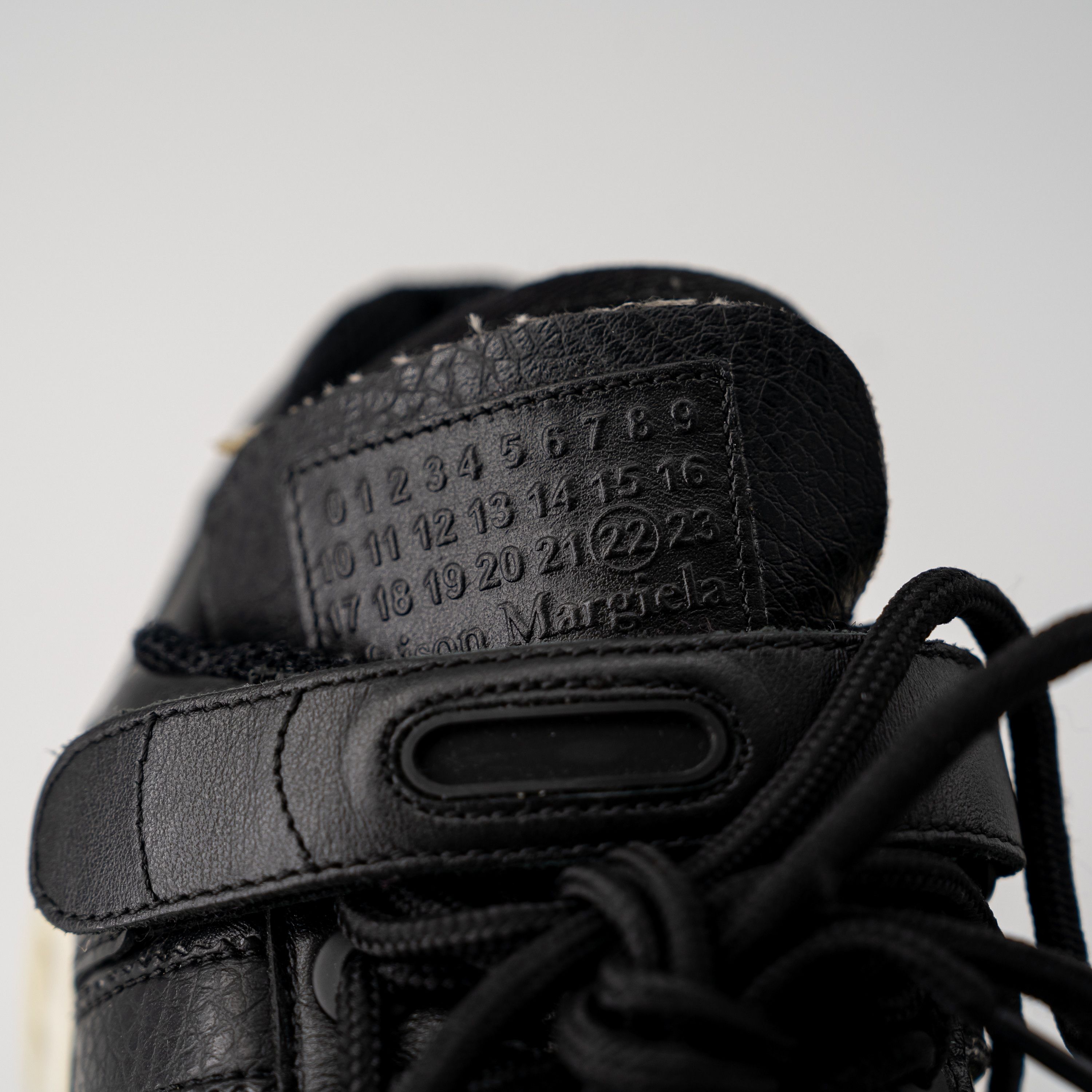 Maison Margiela 40 MM6 Maison Margiela Sneakers Black Retro Fit Black Size US 7 / EU 40 - 7 Thumbnail