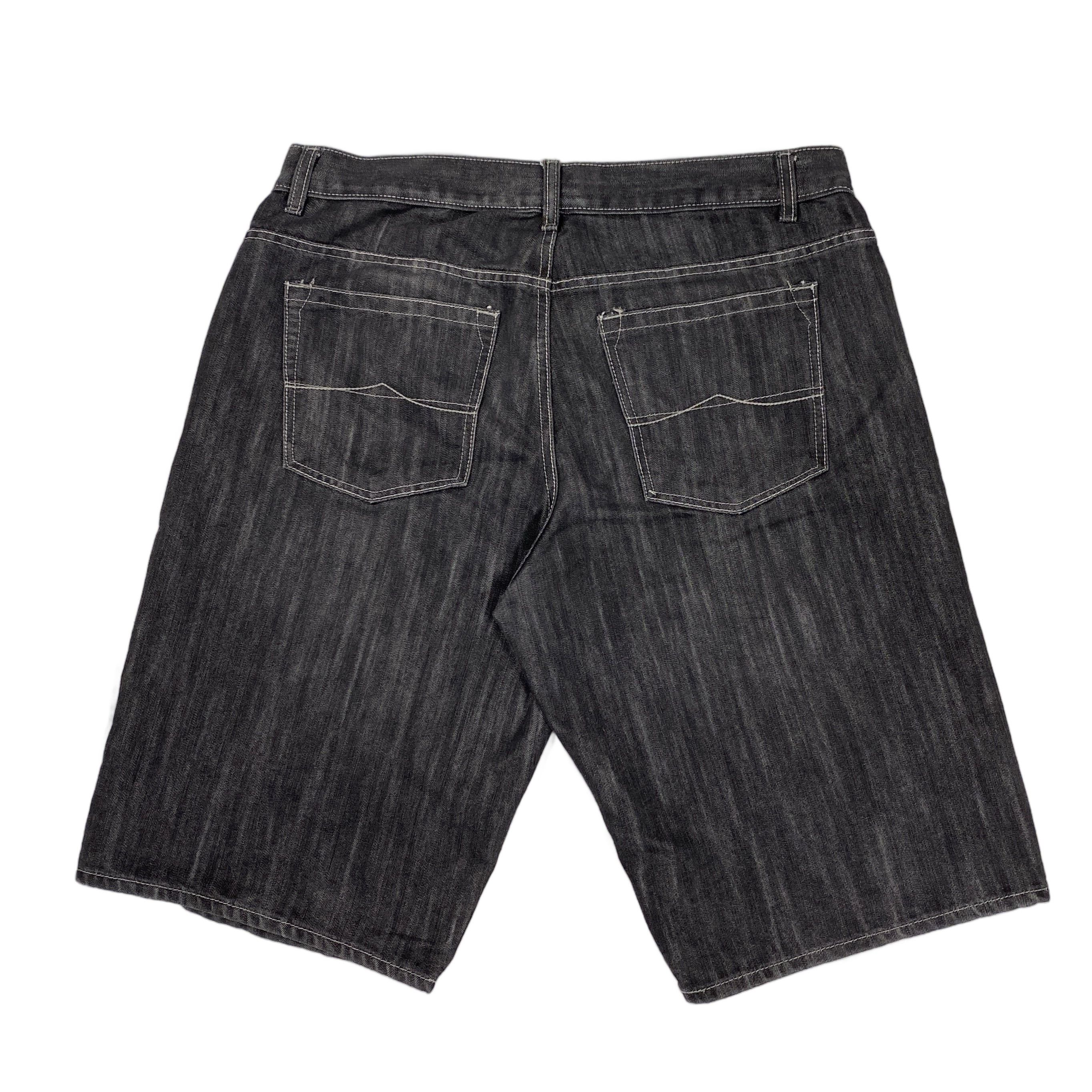 Avirex Avirex Y2K Black Charcoal Denim Shorts 38 Vintage Size US 38 / EU 54 - 2 Thumbnail