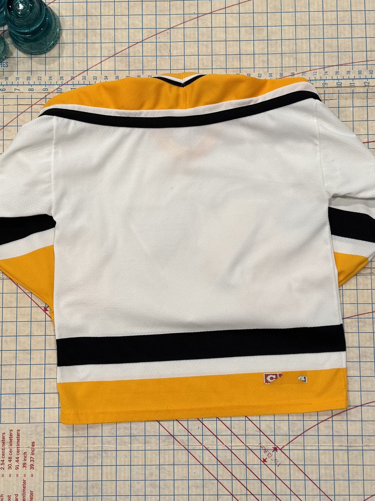 Ccm Vintage CCM Pittsburg Penguins Jersey White Boys Size L/XL Size US XS / EU 42 / 0 - 9 Thumbnail