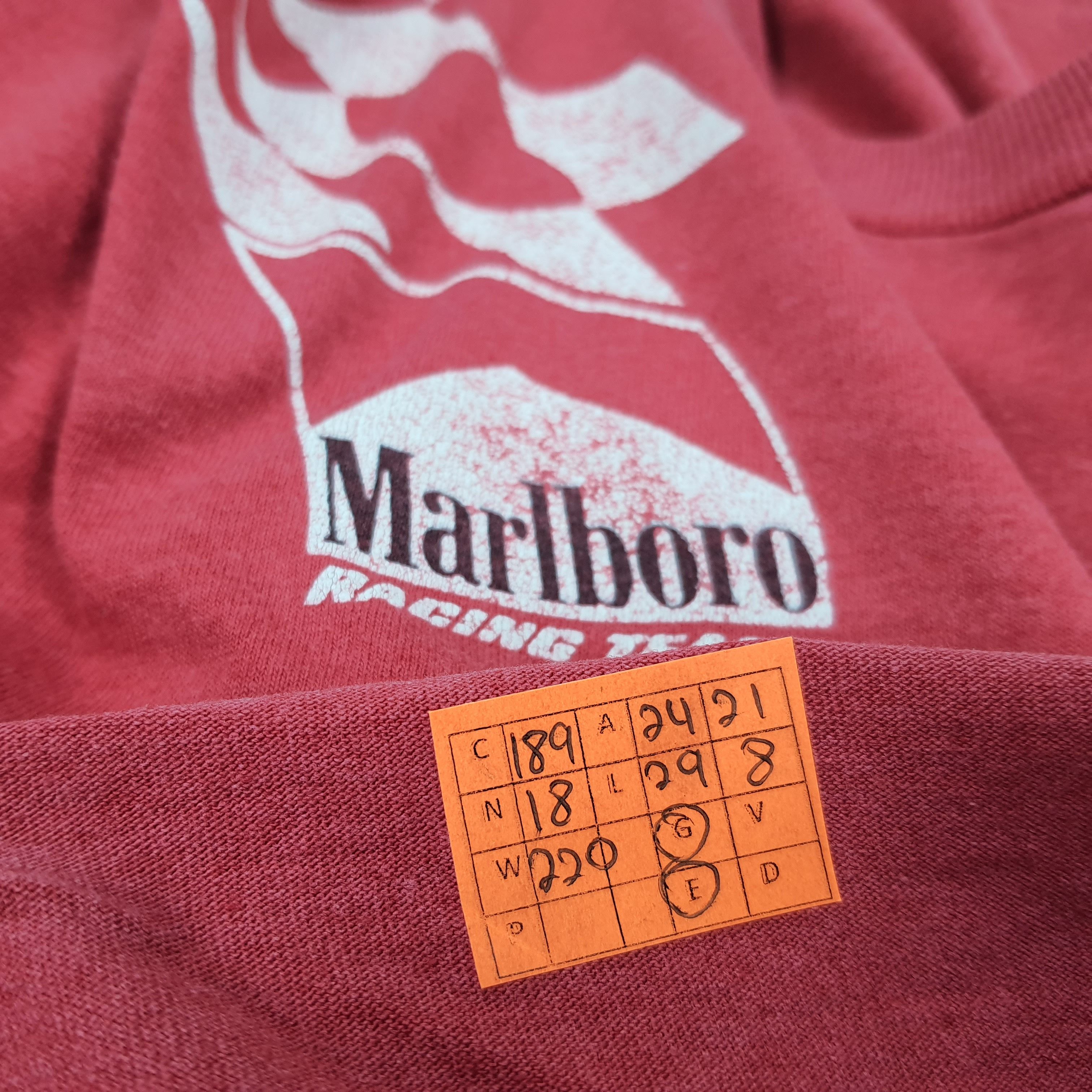 Marlboro × Vintage Vintage Marlboro Racing Team Motorsports Tshirt Size US XL / EU 56 / 4 - 8 Thumbnail