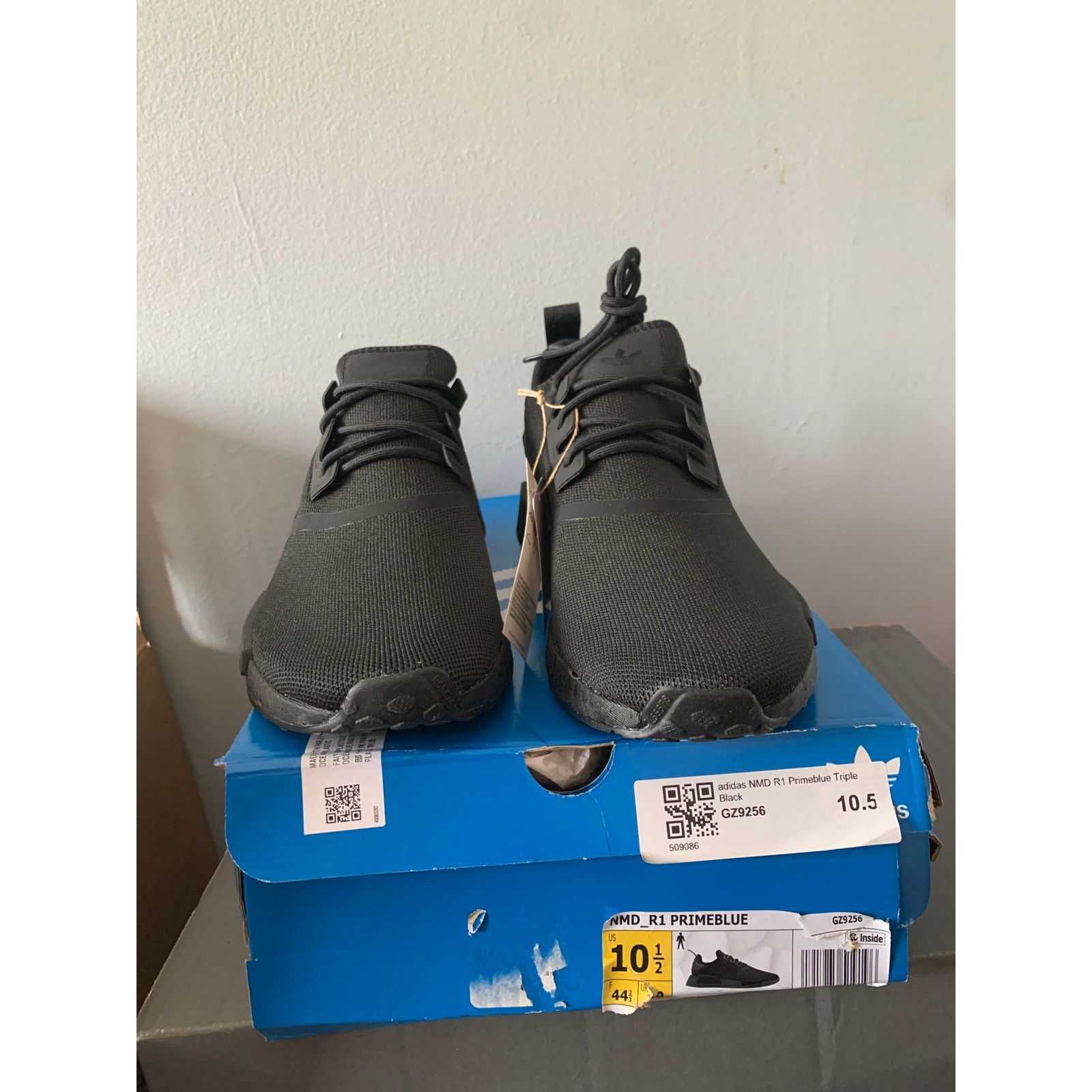Adidas adidas NMD R1 Primeblue Triple Black Size 10.5 BRAND NEW Size US 10.5 / EU 43-44 - 2 Thumbnail