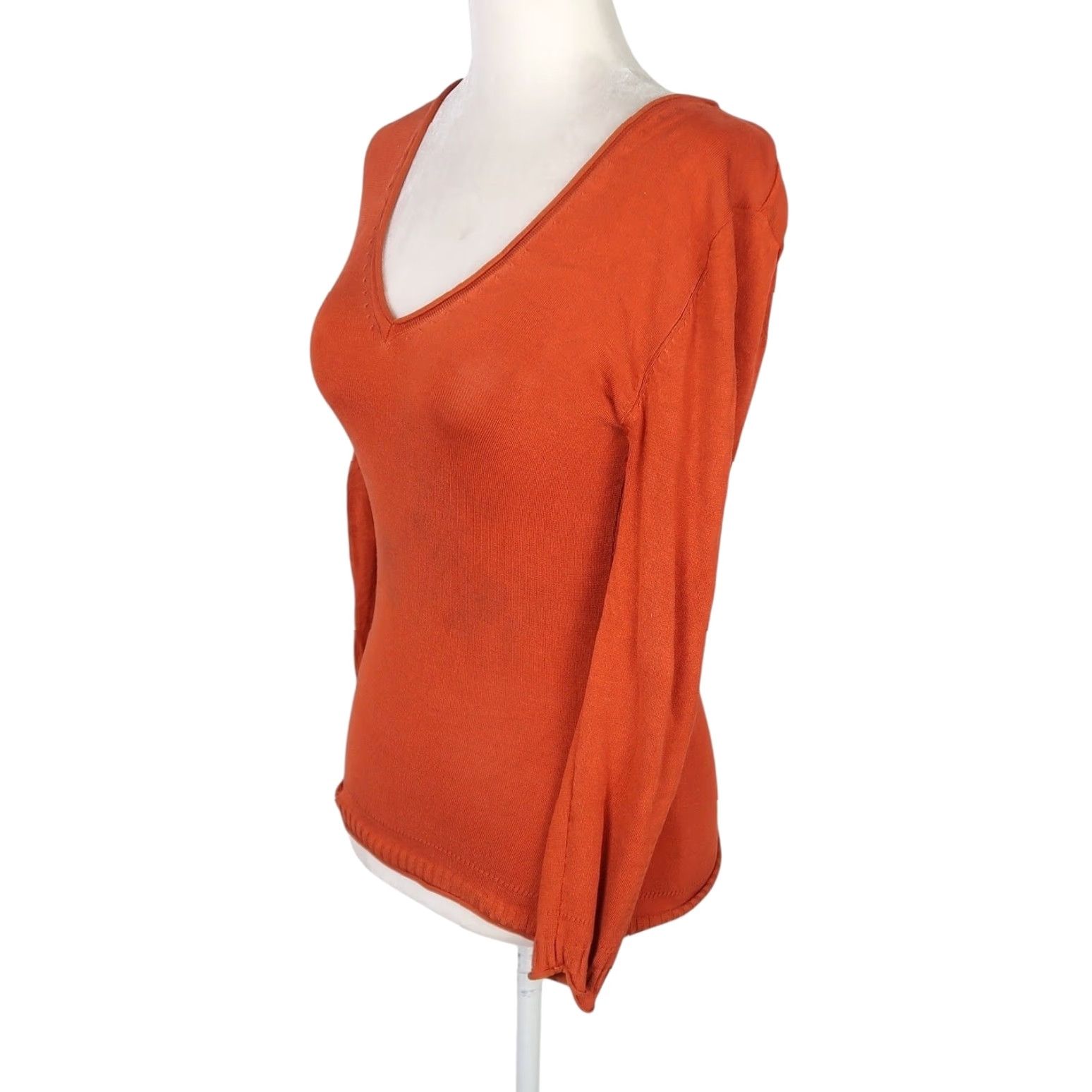 Vintage VINTAGE J.J. Basics Knit Sweater V-Neck Orange S Women Pullover Silky Burnt Orange 90s Size S / US 4 / IT 40 - 3 Thumbnail